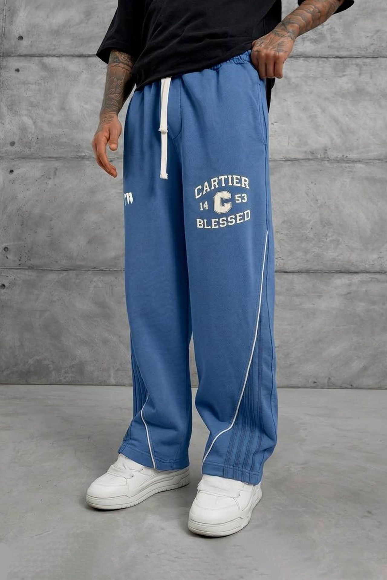 NOMARC Bol Geniş Paça Yazı Baskılı Jogger Pantolon 1