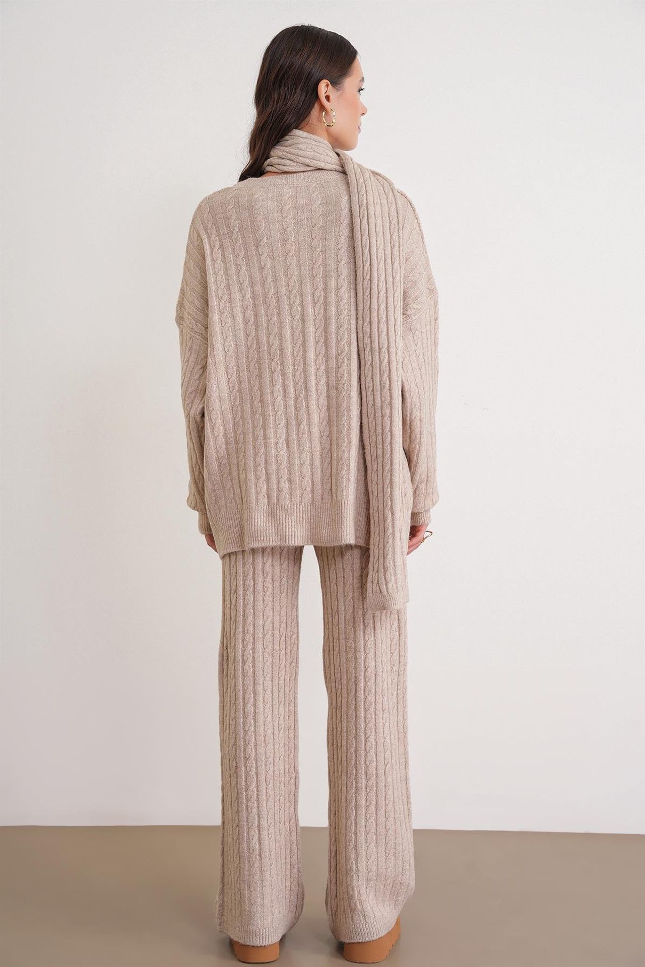 MIXRAY Oversized Hair Braid Patterned Knitwear Co-Ord Set 6