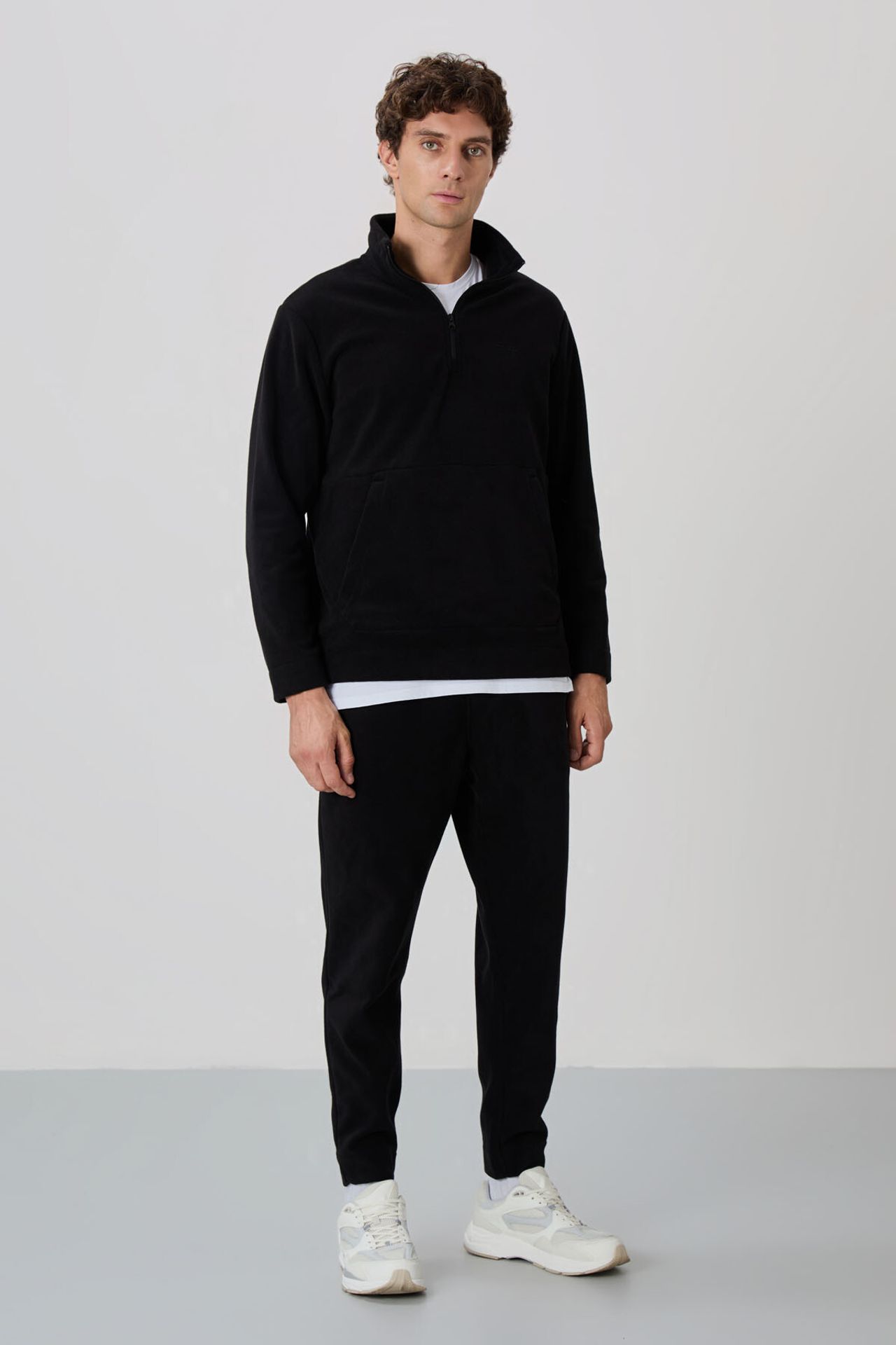 TOMMY Men's Zipper Collar Sweatshirt And Pants Set 1