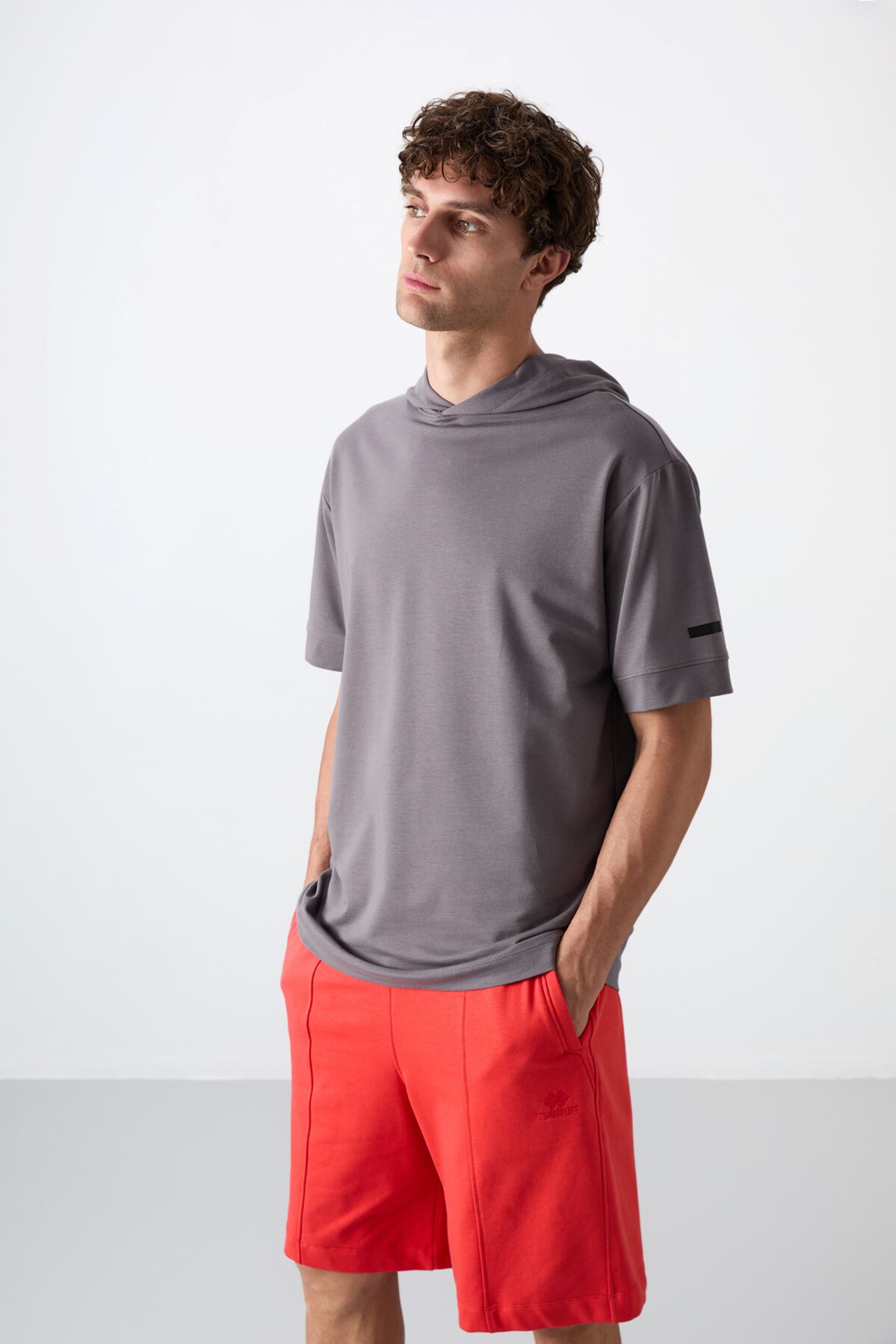 TOMMY Oversized Hooded Short-Sleeve T-Shirt 4