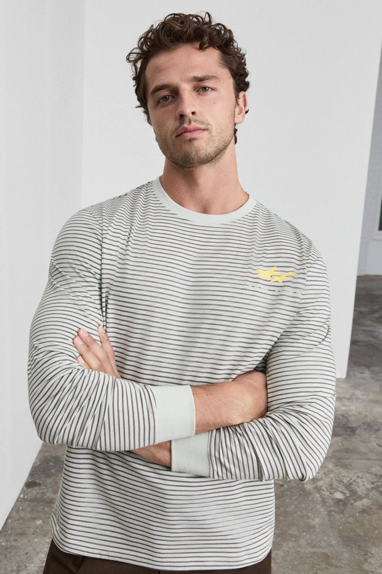 GRIMELANGE Short-Sleeve Crew Neck T-Shirt 5