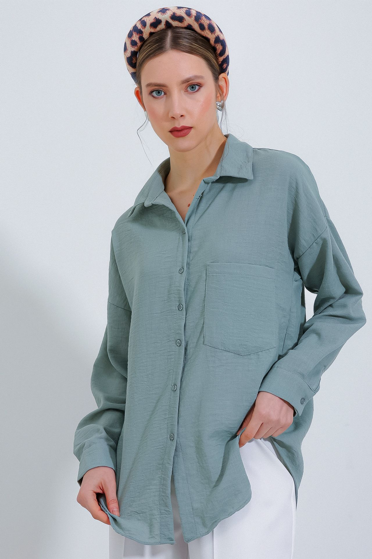 BDART Linen Blended Shirt with Button Closure 2