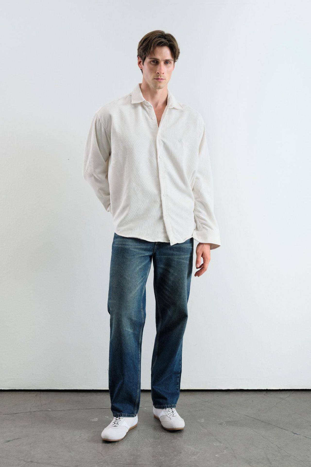 GIESTO Oversized Velvet Shirt 4