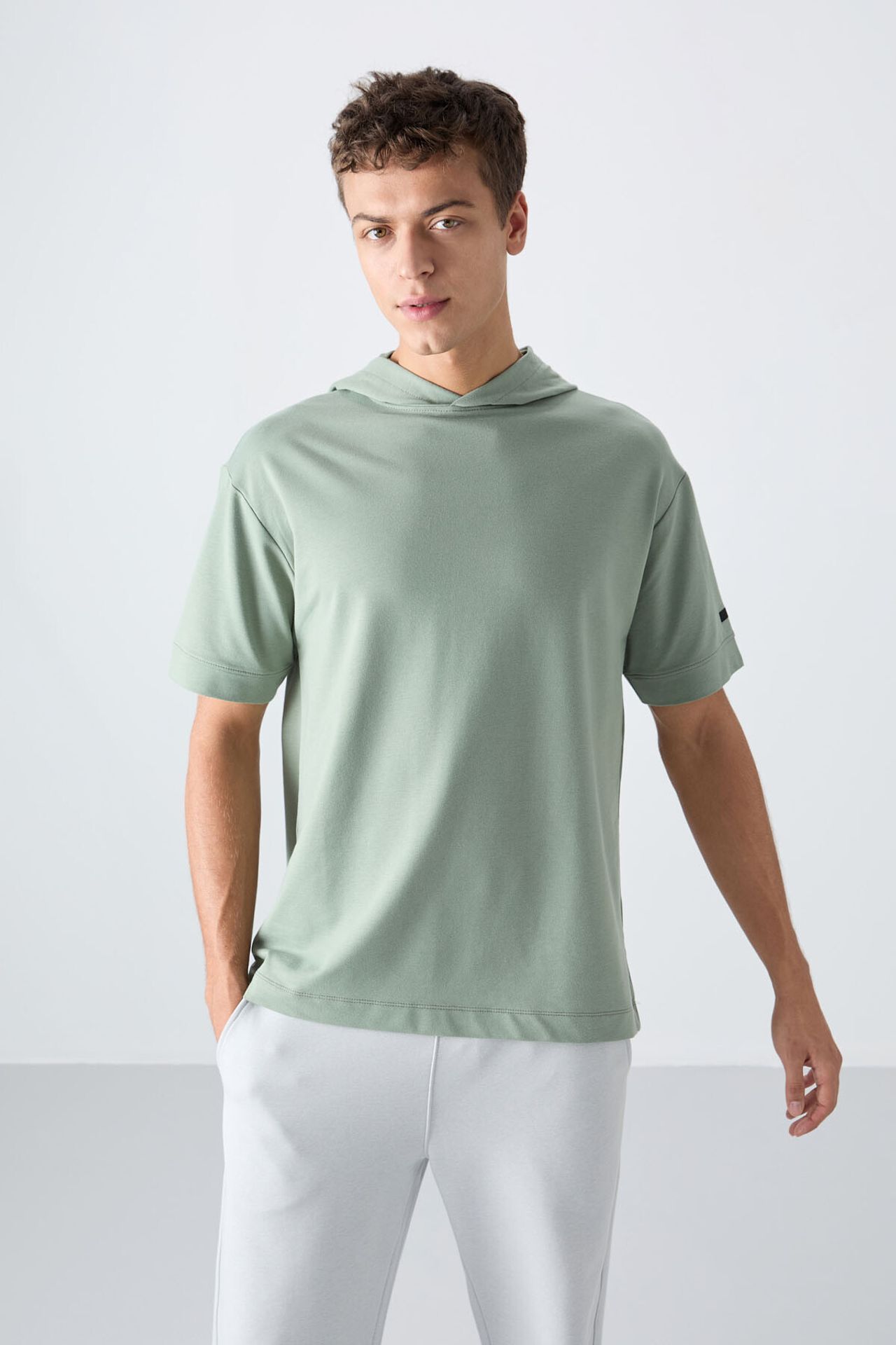 TOMMY Oversized Hooded Short-Sleeve T-Shirt 1