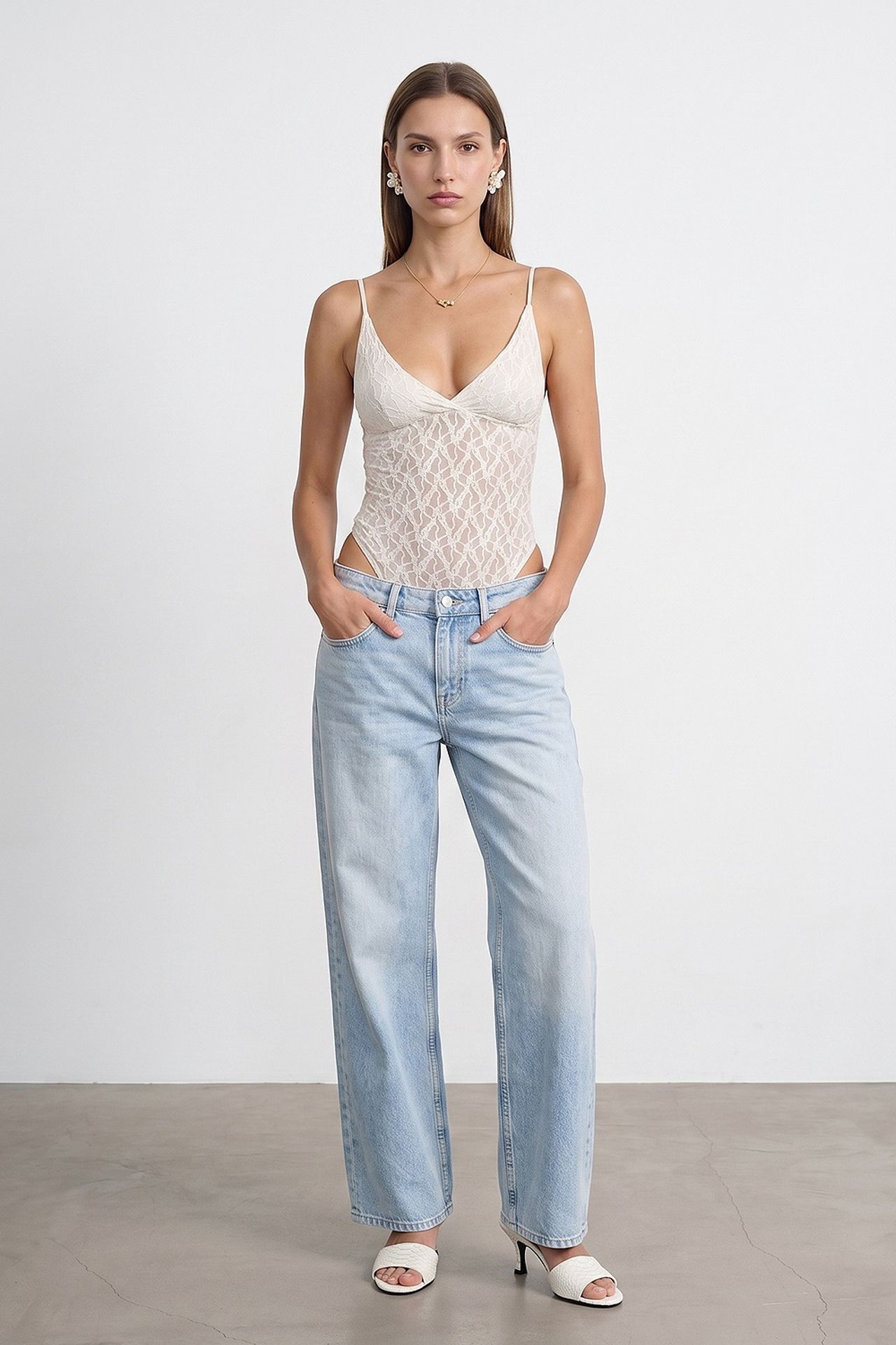 DILVIN Lace Sleeveless Bodysuit Blouse 5