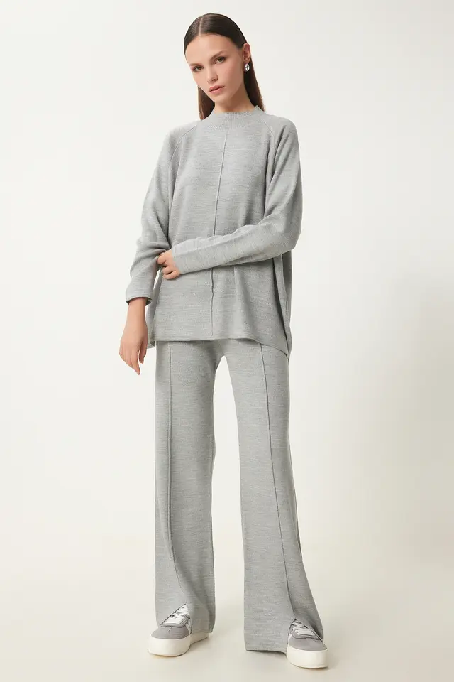 ISTANBUL Rib Detailed Knitted Two-Piece Set
