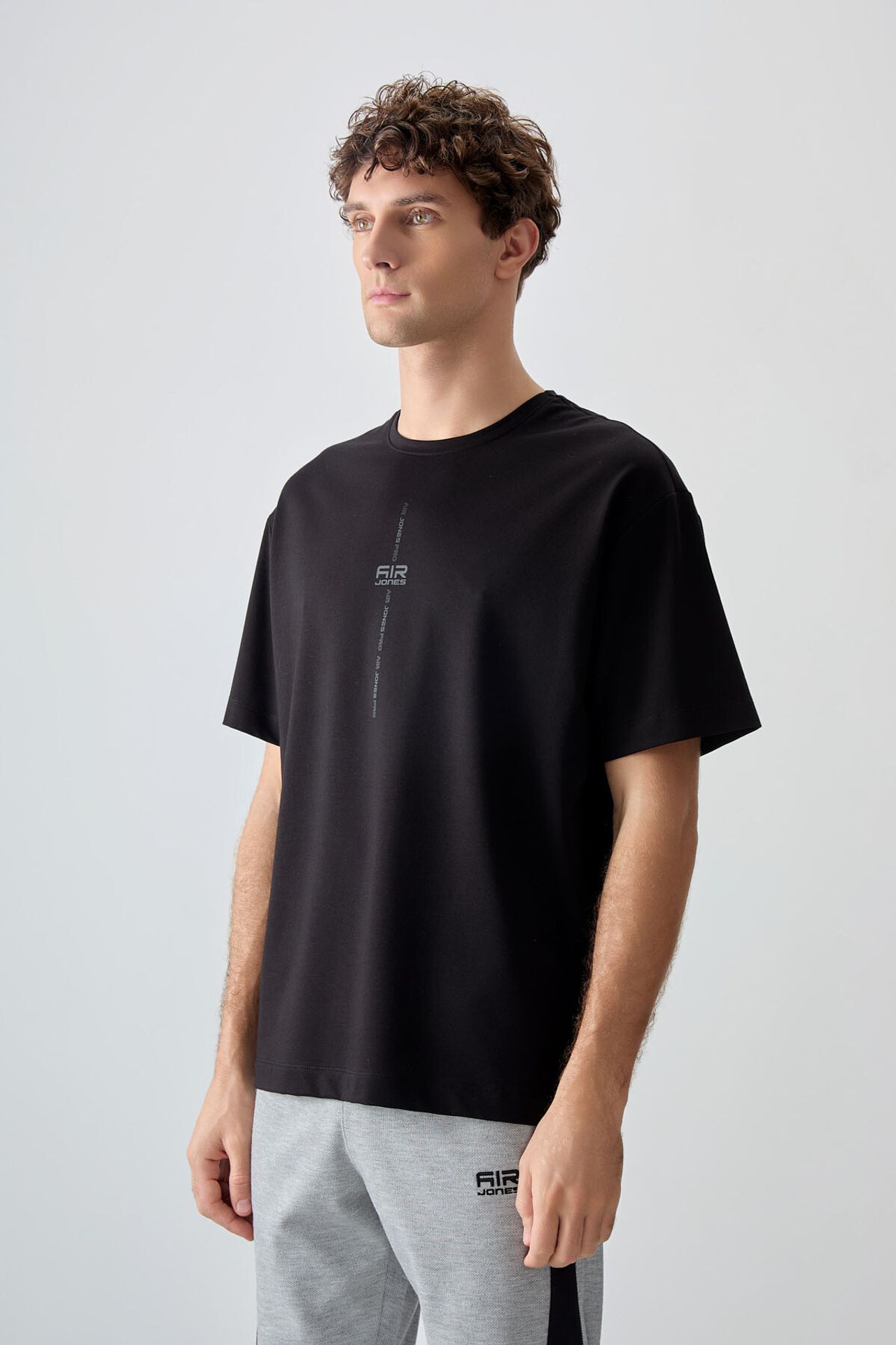 TOMMY Oversized Printed Crew Neck T-Shirt 4
