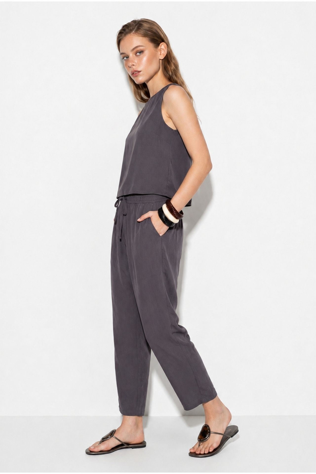 LUCCI Sleeveless Crew Neck Blouse and Carrof Fıt Pants Set 3