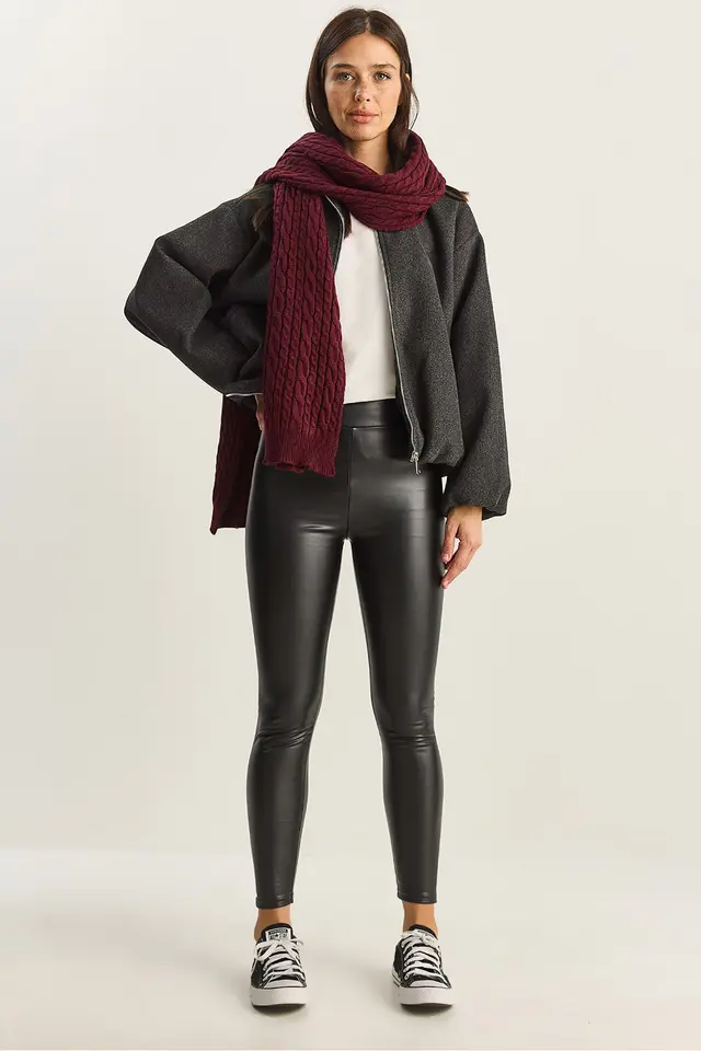 LUCCI Elastic Waist Faux Leather Skinny Pants