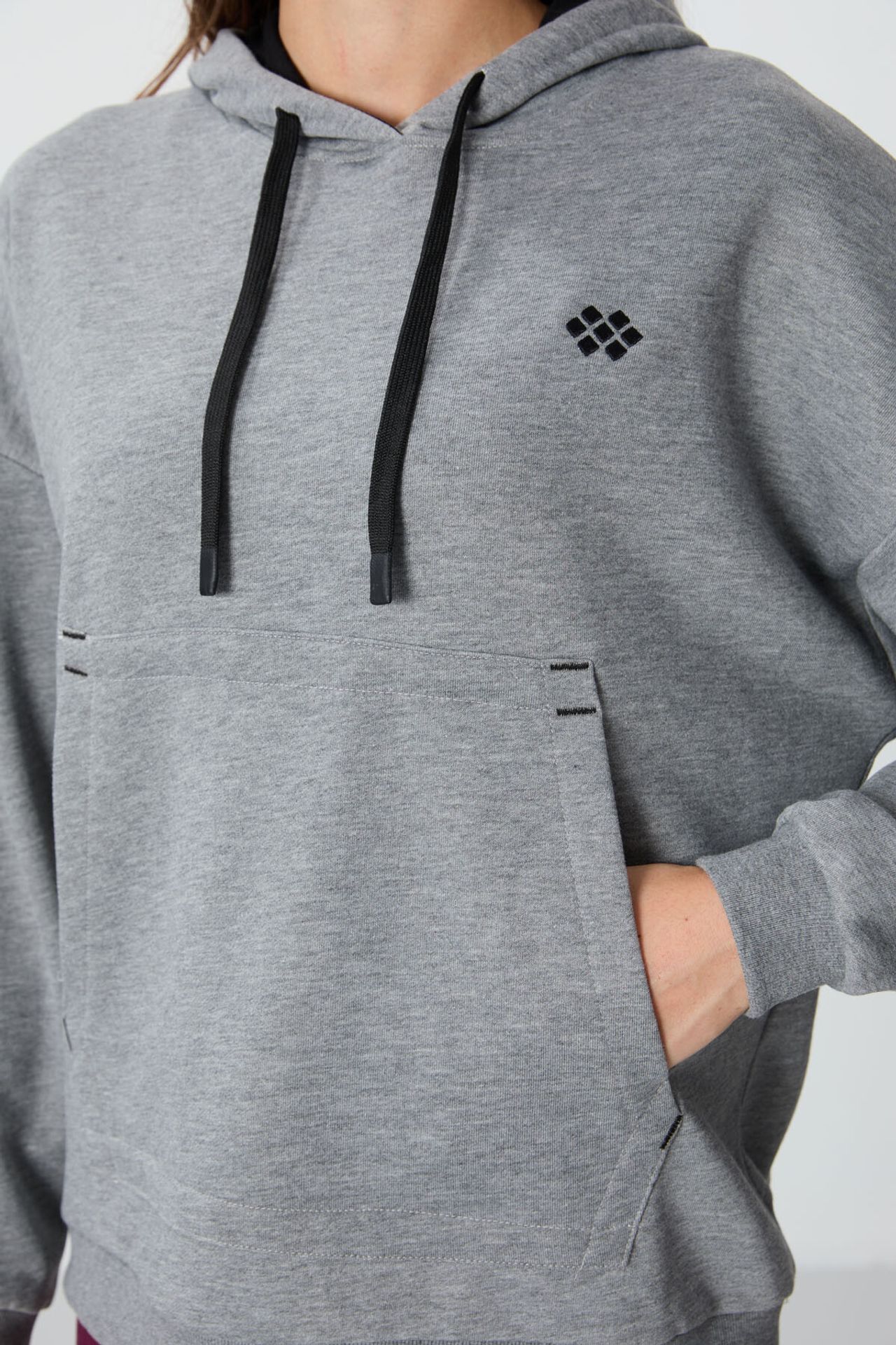 TOMMY Oversized Hooded Sweatshirt With Pocket 2