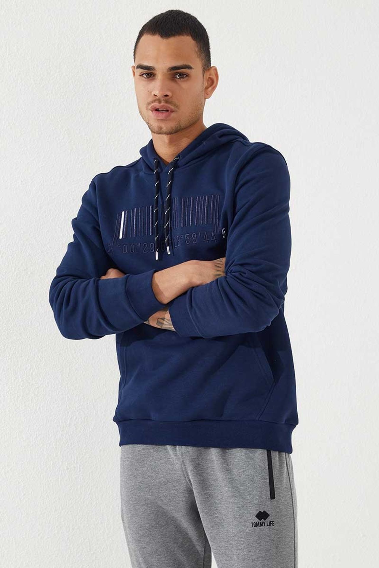 TOMMY Printed Hooded Sweatshirt 6
