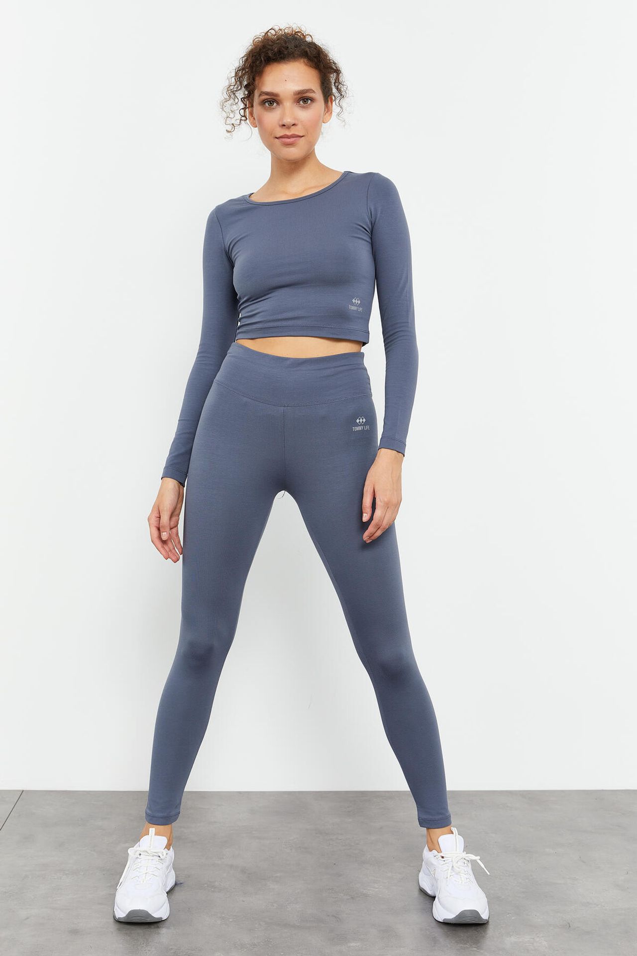 TOMMY Slim-Fit Long Sleeve Crop Top 6