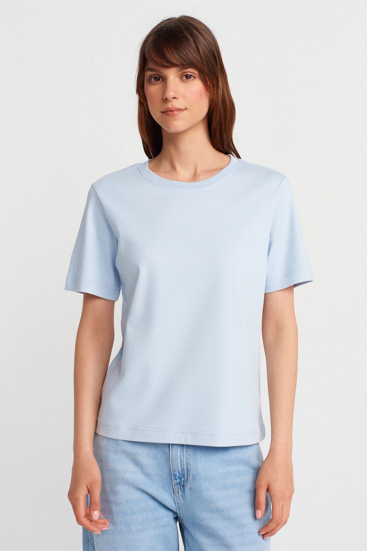 DILVIN Women's Cotton Crew Neck T-Shirt 1