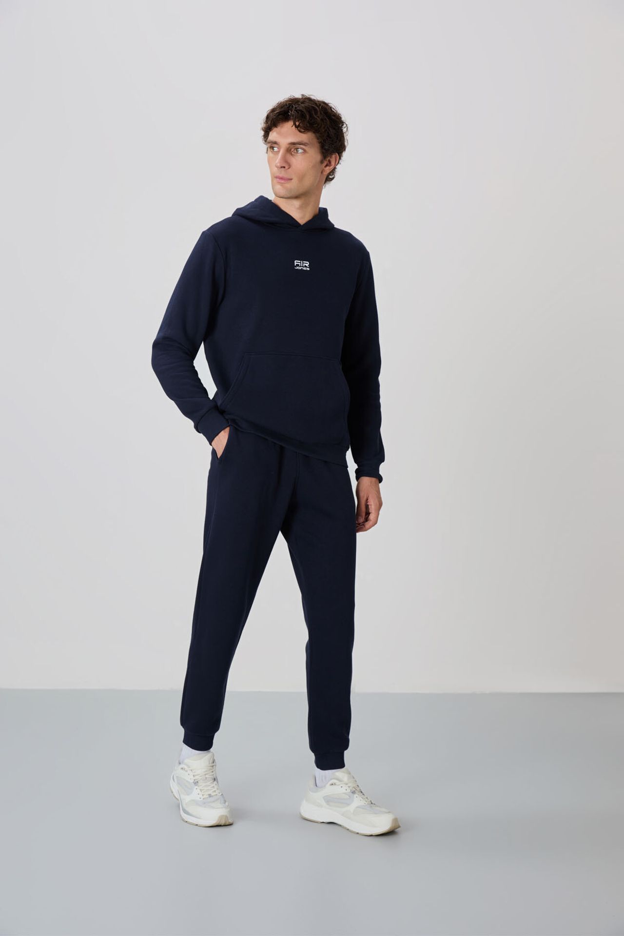TOMMY Men's Hooded Sweatshirt And Pants Set 4