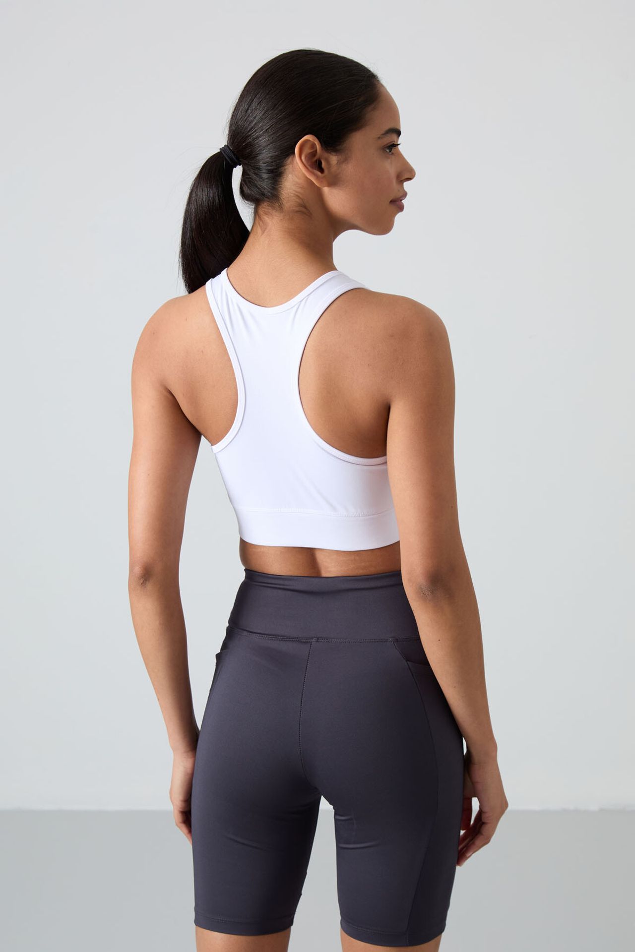 TOMMY Sleeveless Cropped Fitted Sports Top 6