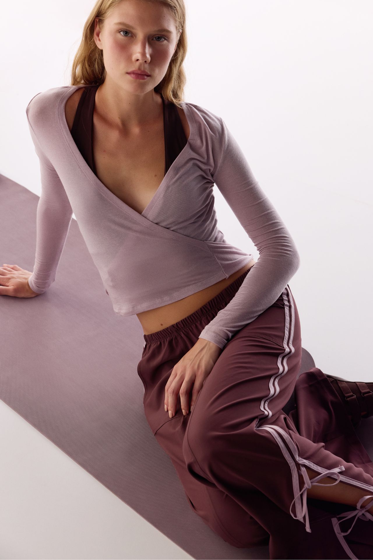 PENTI Cashmere Envelope Long Sleeve Blouse 2