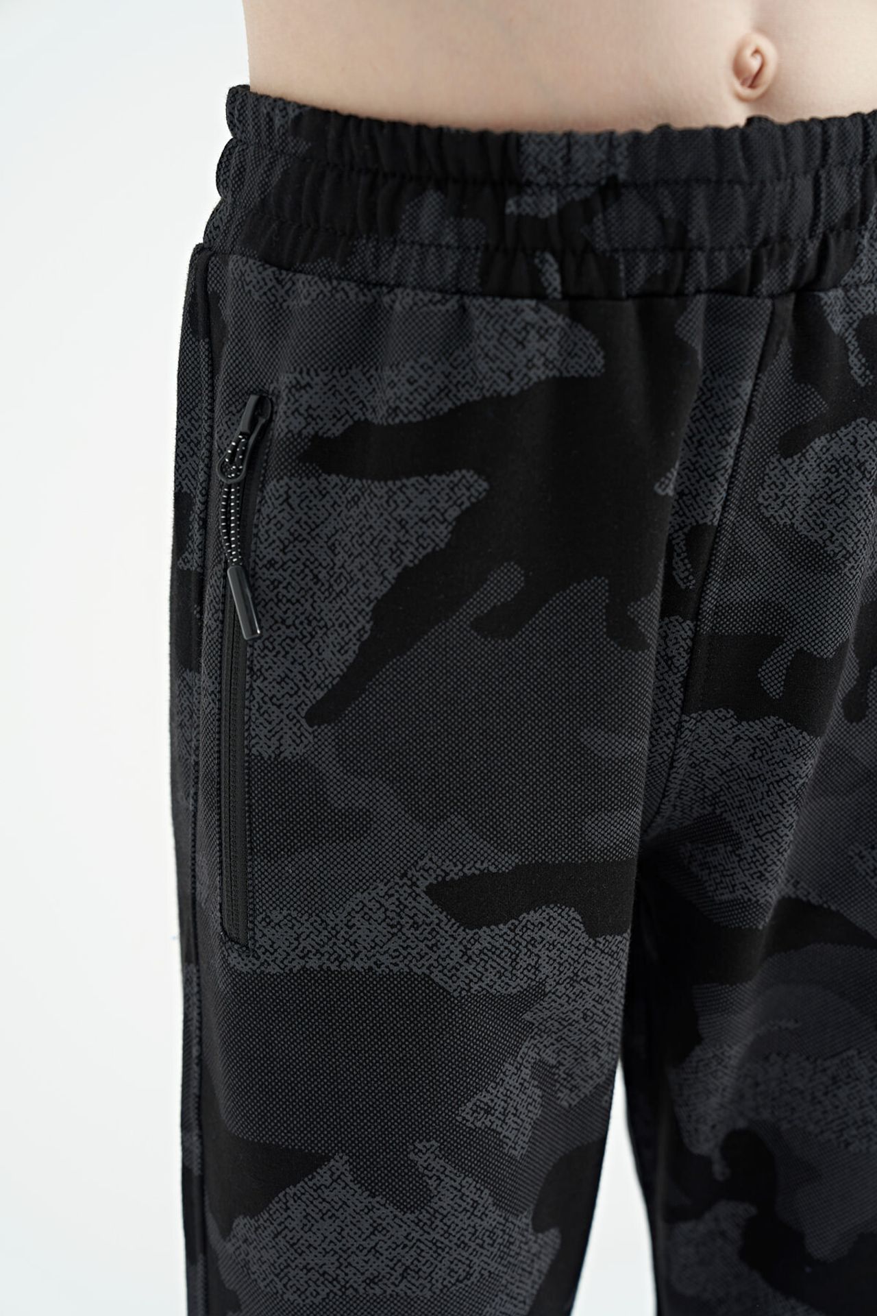 TOMMY Youth Sweatpants 3