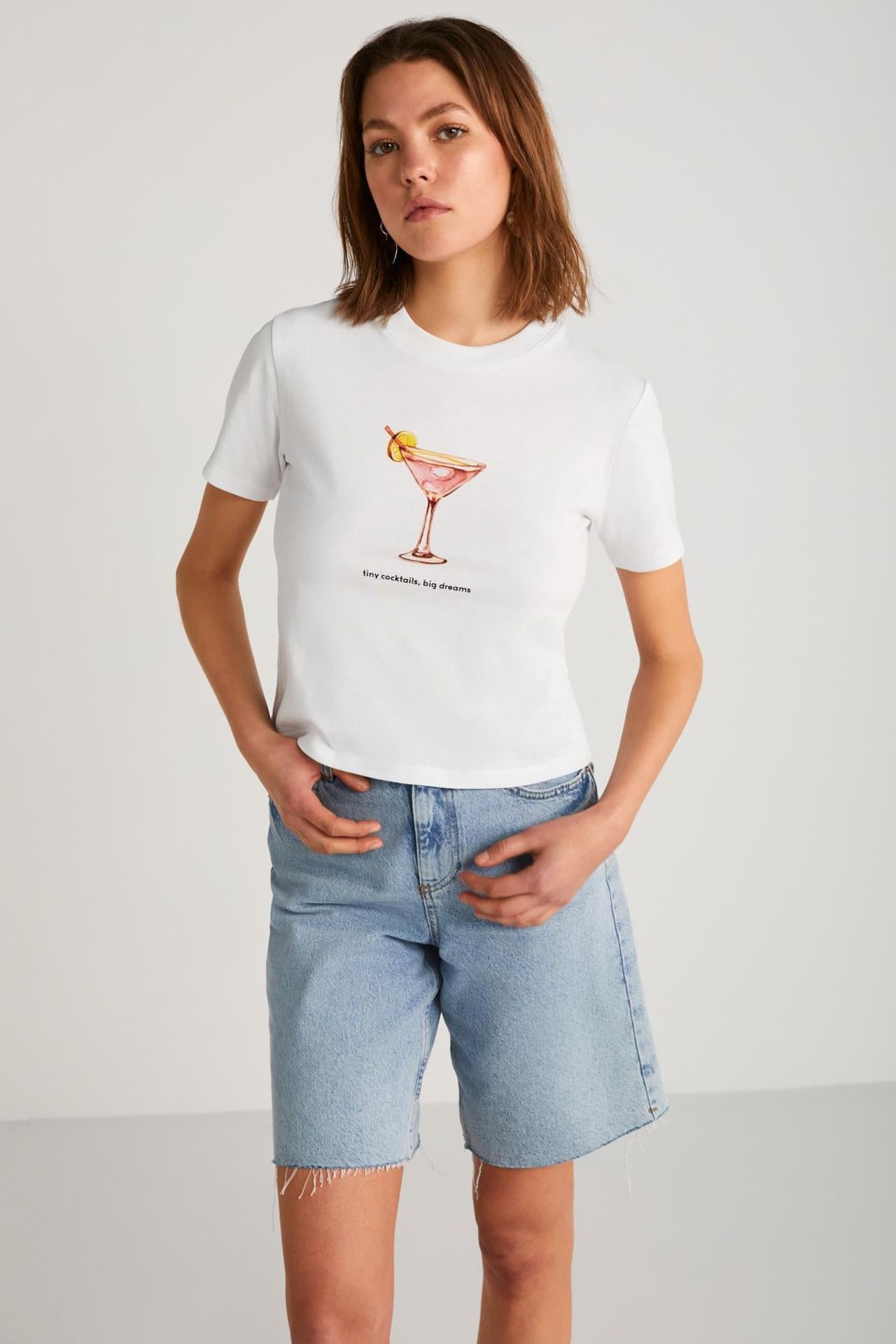 GRIMELANGE Printed Crew Neck Crop Top 2