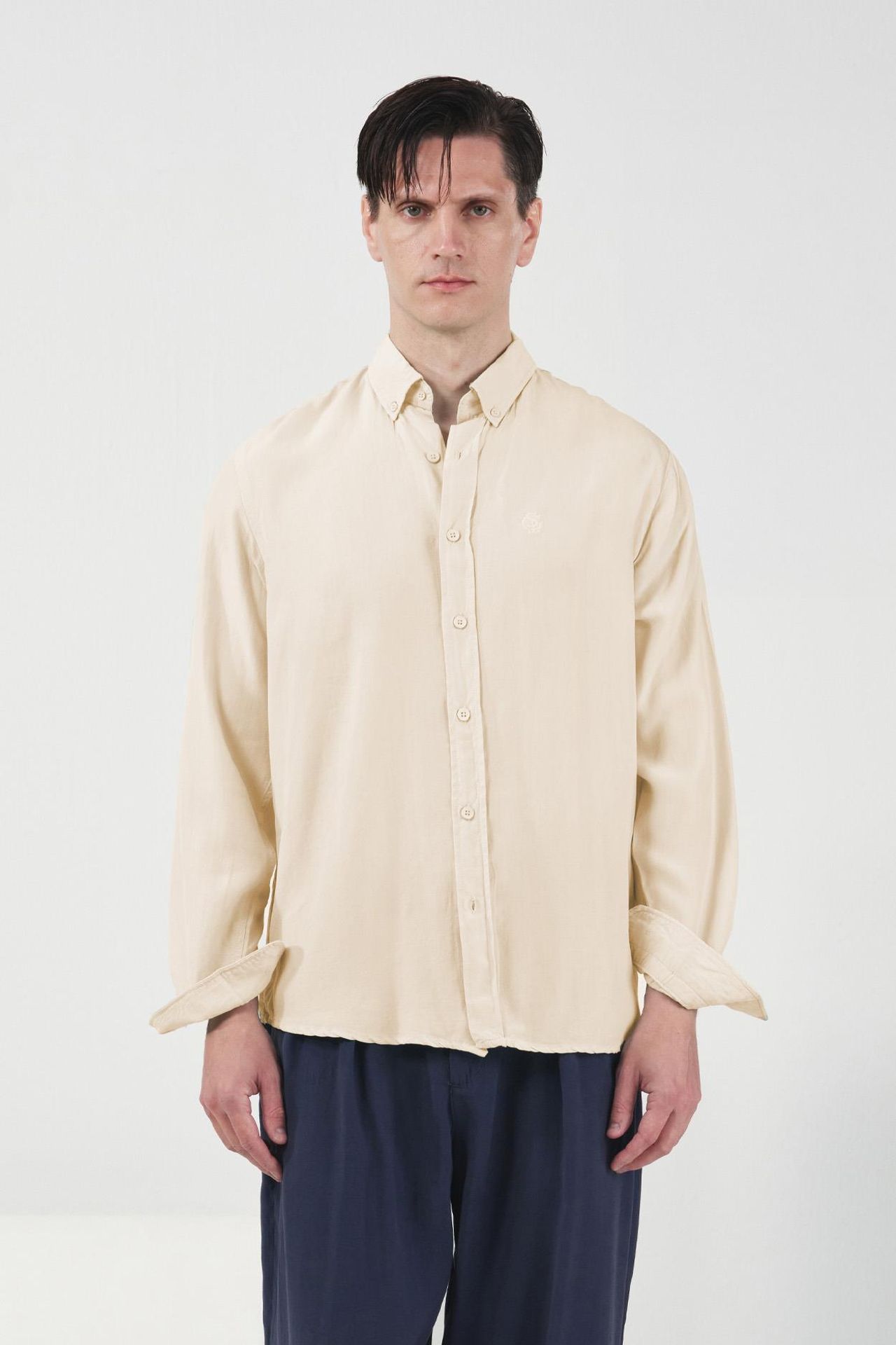GIESTO Long Sleeve Buttoned Tencel Shirt 1