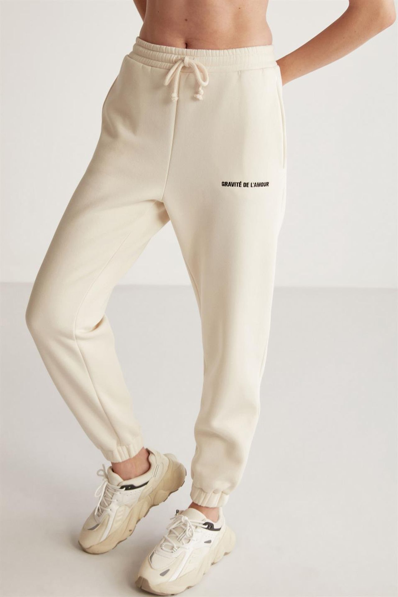 GRIMELANGE Elastic Waist Tapered Joggers 3