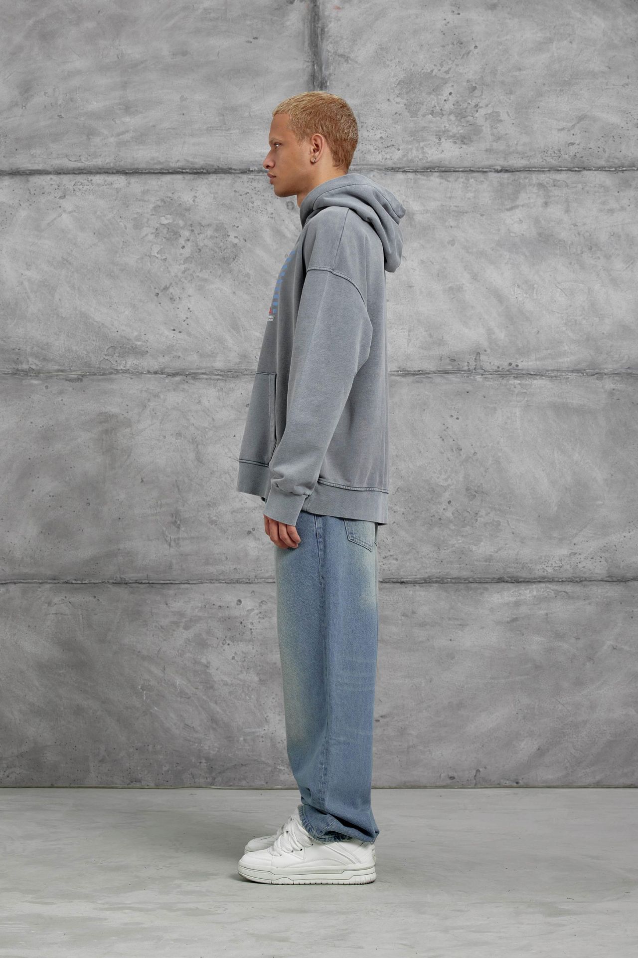 NOMARC Bol Kesim Kapüşonlu Logolu Sweatshirt 5