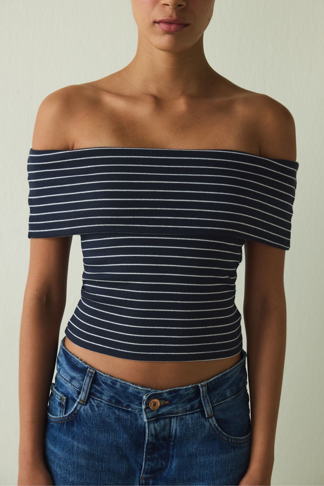 PENTI CUPsecret Padded Striped Foldable Madonna Neck Sleeveless Slim Fit Top 4