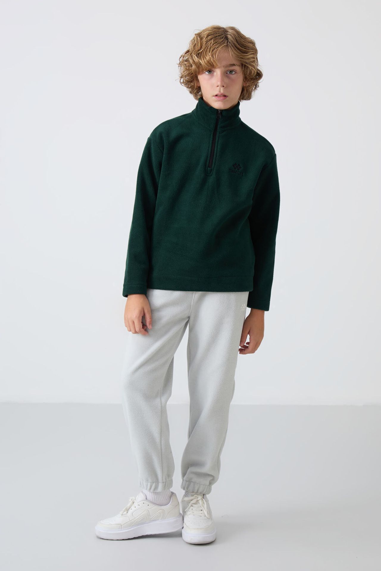 TOMMY Youth Half Zip Plush Sweatshirt 4