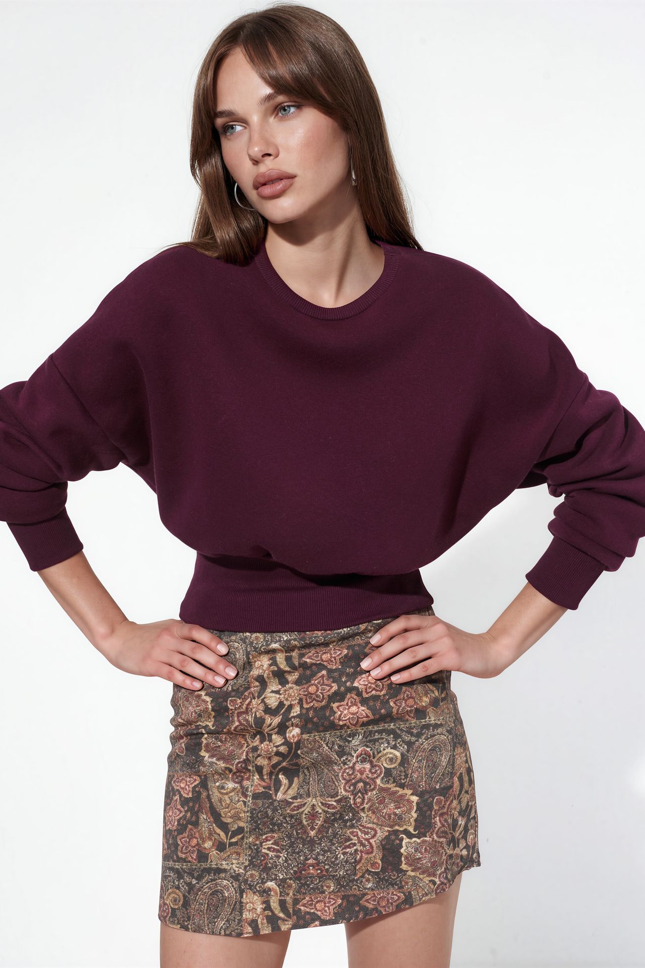 BUSEM Kadın Kısa Bisiklet Yaka Sweatshirt 1