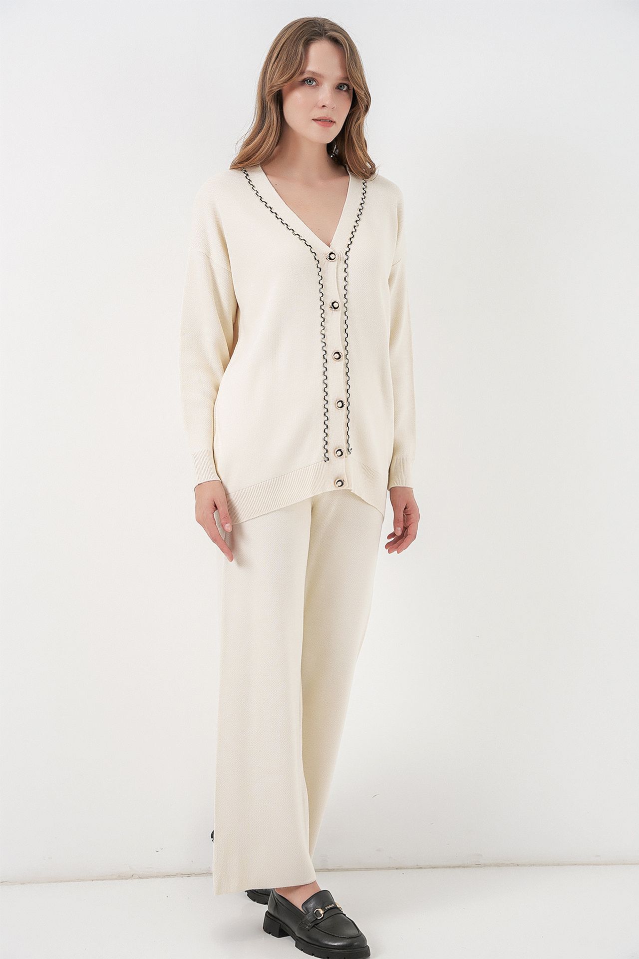 BDART V-Neck Cardigan and Wide Leg Pants Set 4