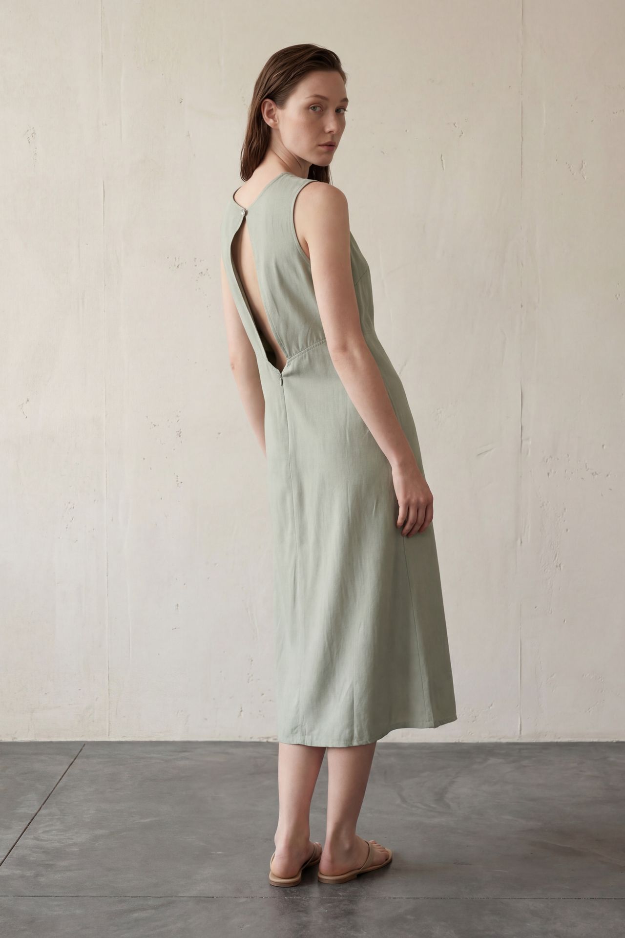 MY FASHION Back Detailed Midi Dress 4