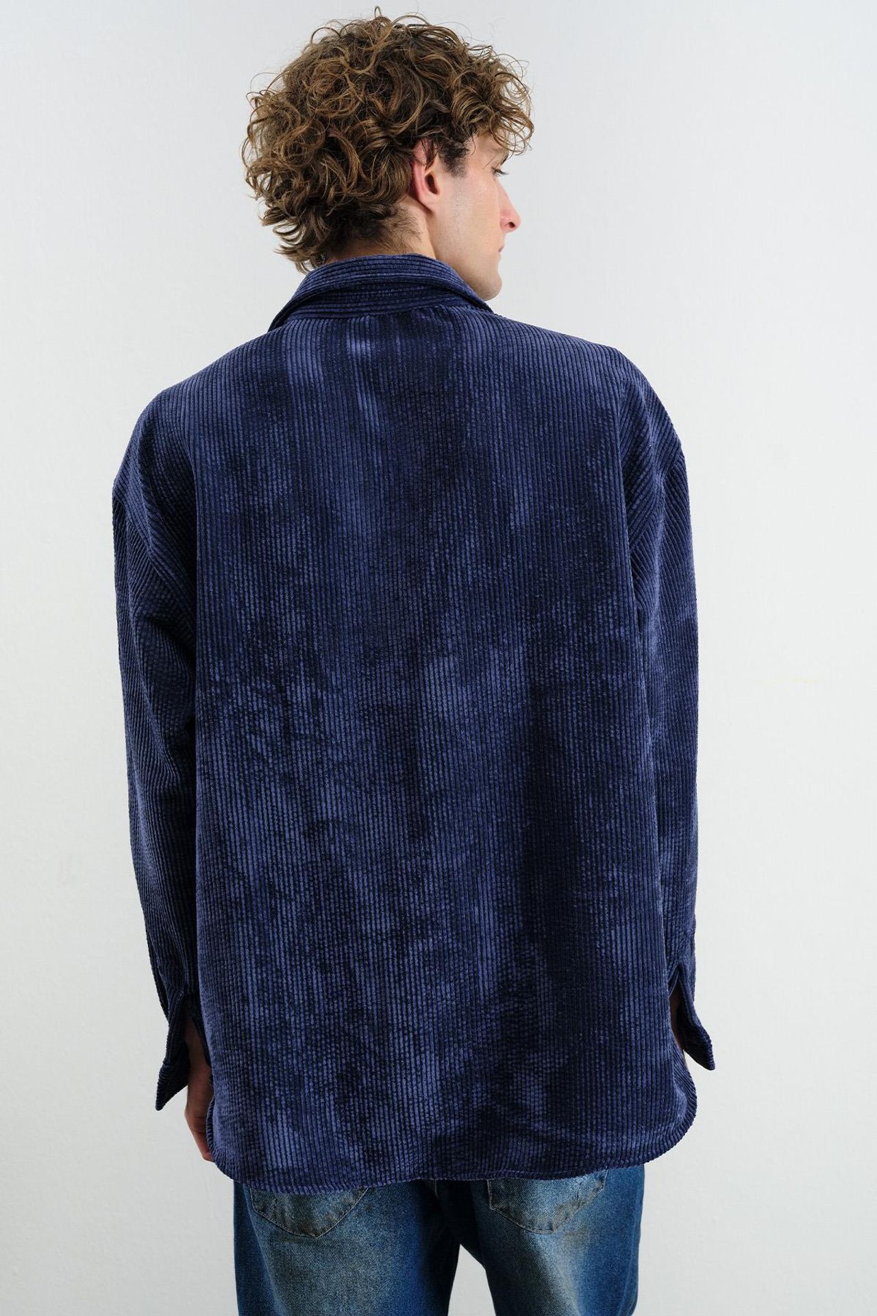 GIESTO Oversized Velvet Shirt 4