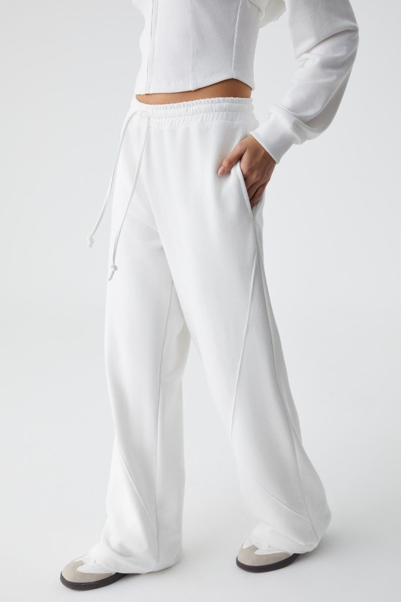 GRIMELANGE Wide Leg Drawstring Joggers 2
