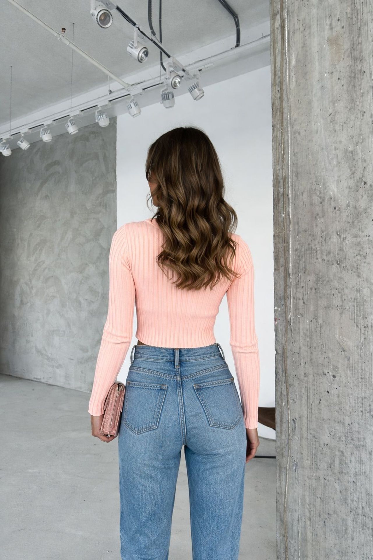 MY FASHION Fitted Ribbed Crop Sweater with Buttons 2