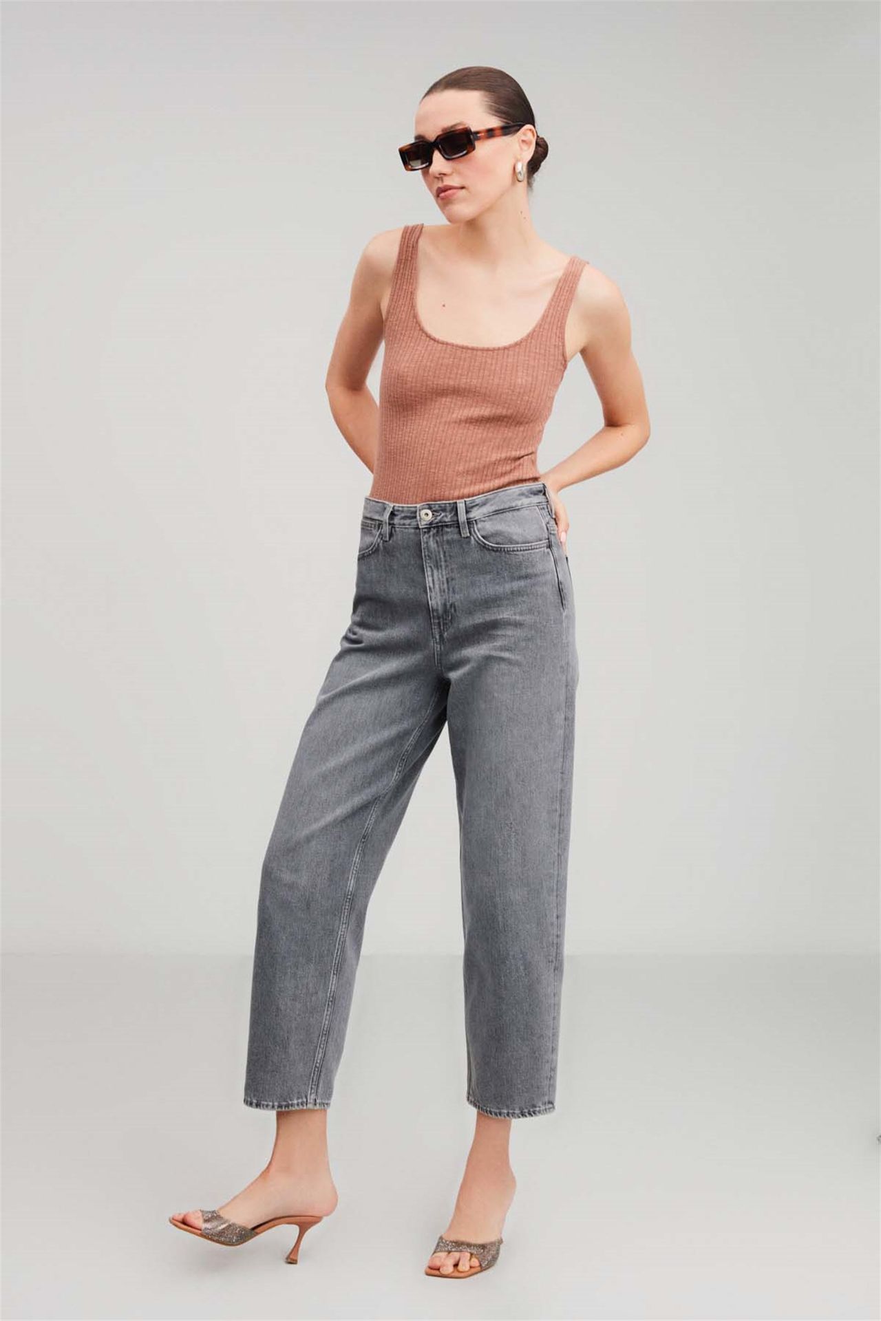 GRIMELANGE Ribbed U-Neck Cami Tank Top 3
