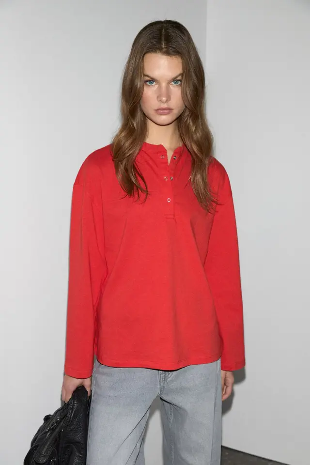 GRIMELANGE Crew Neck Long Sleeve T-Shirt