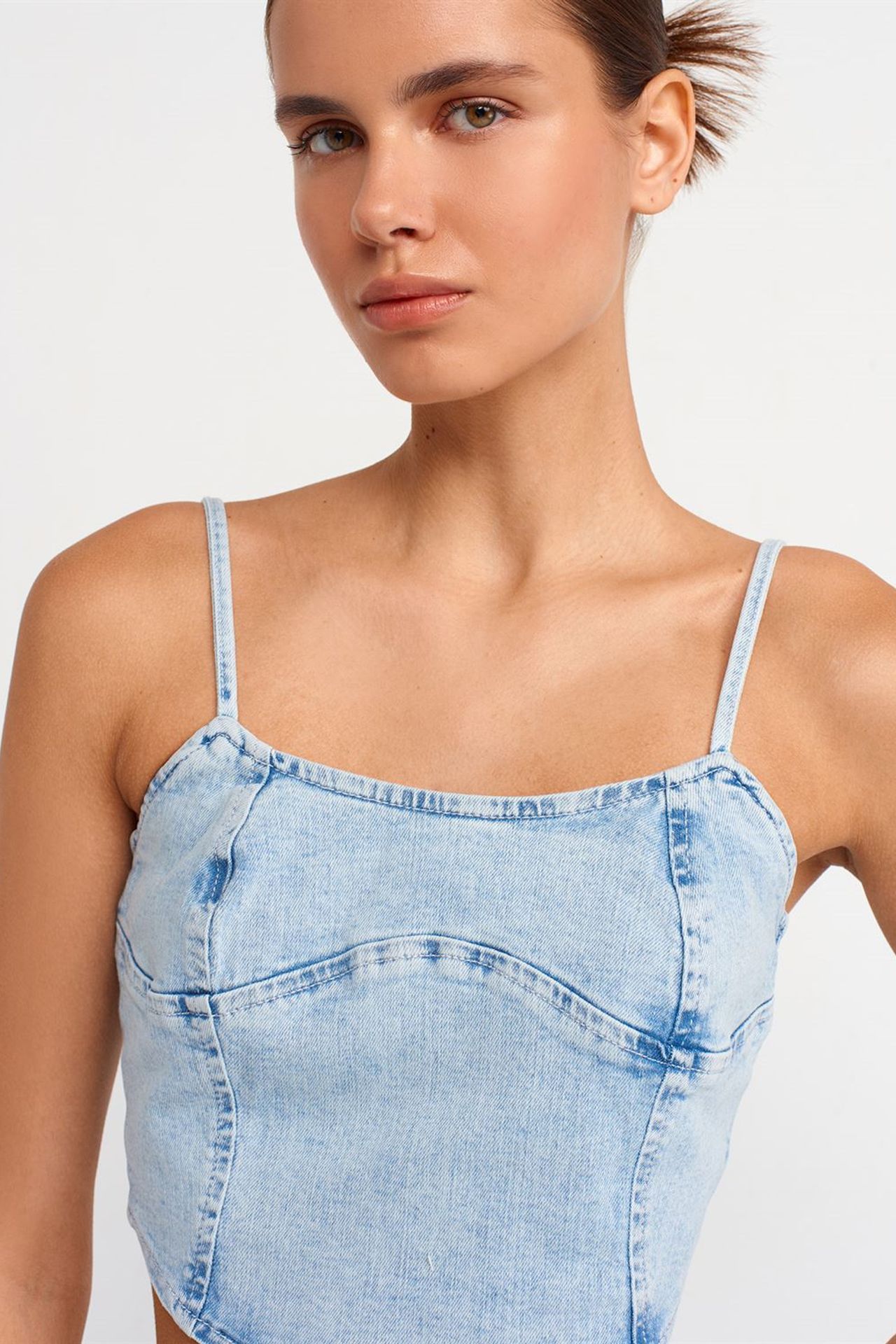 DILVIN Fitted Crop Denim Top With Square Neck 4