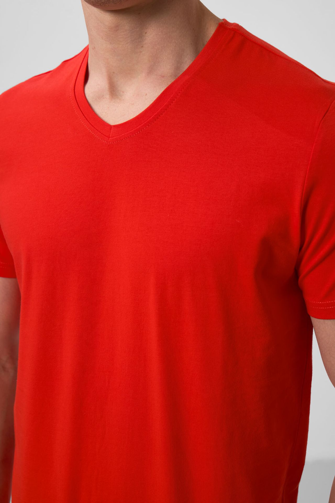 TOMMY Men's V-Neck Short Sleeve T-Shirt 4