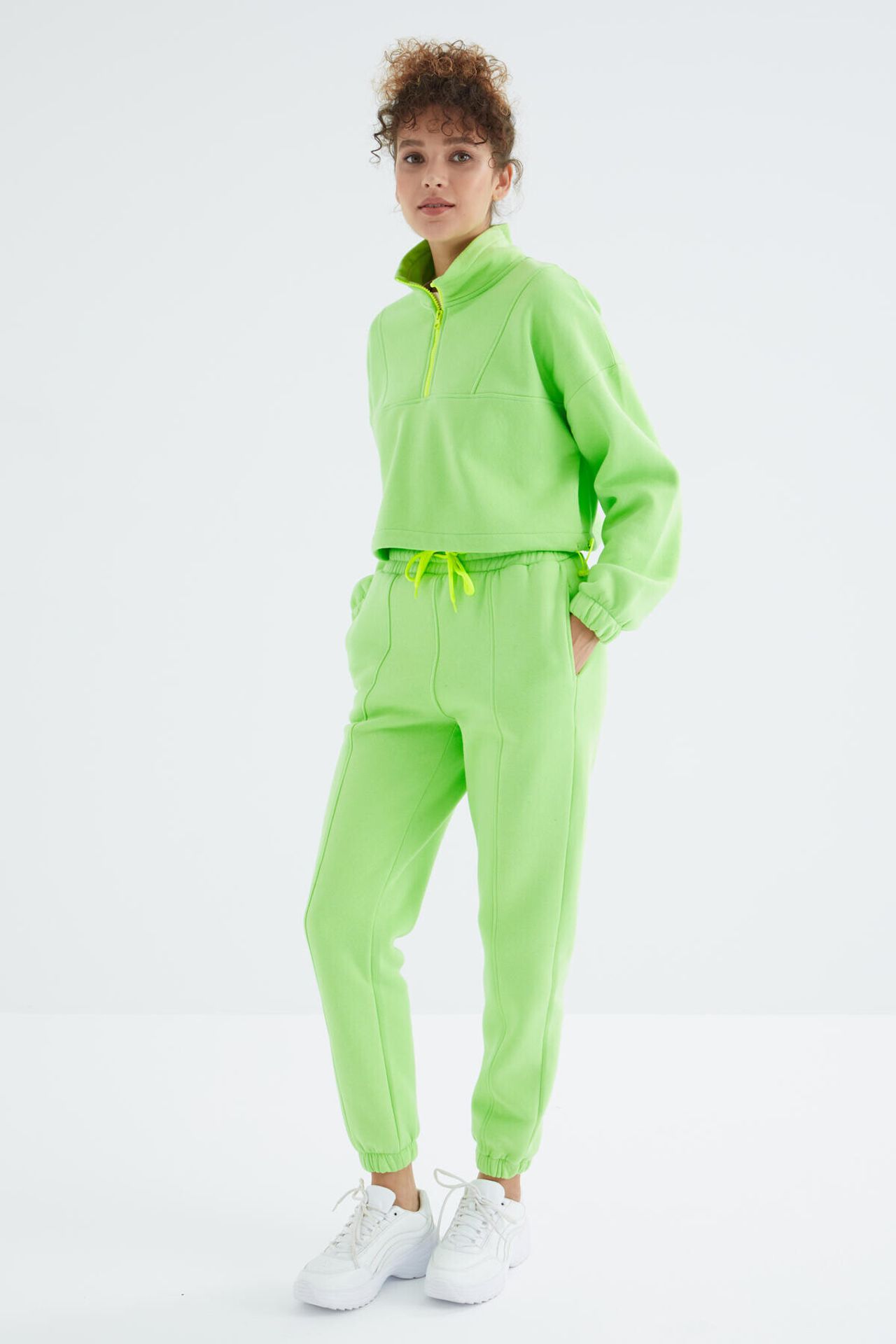 TOMMY Oversized Fleece Sweatshirt And Pants Set 6