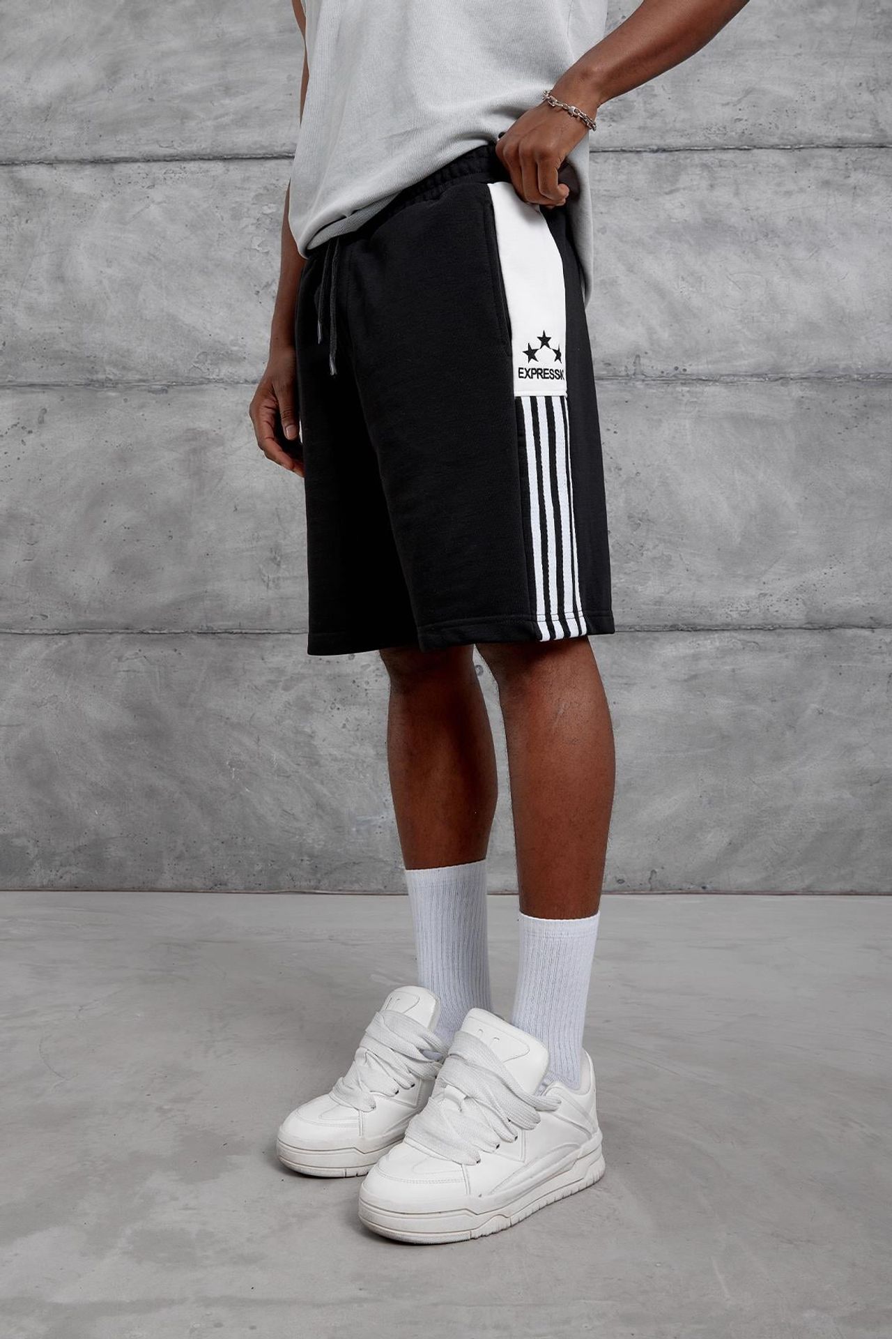 NOMARC Oversize Düz Paça Sweat Şort 1