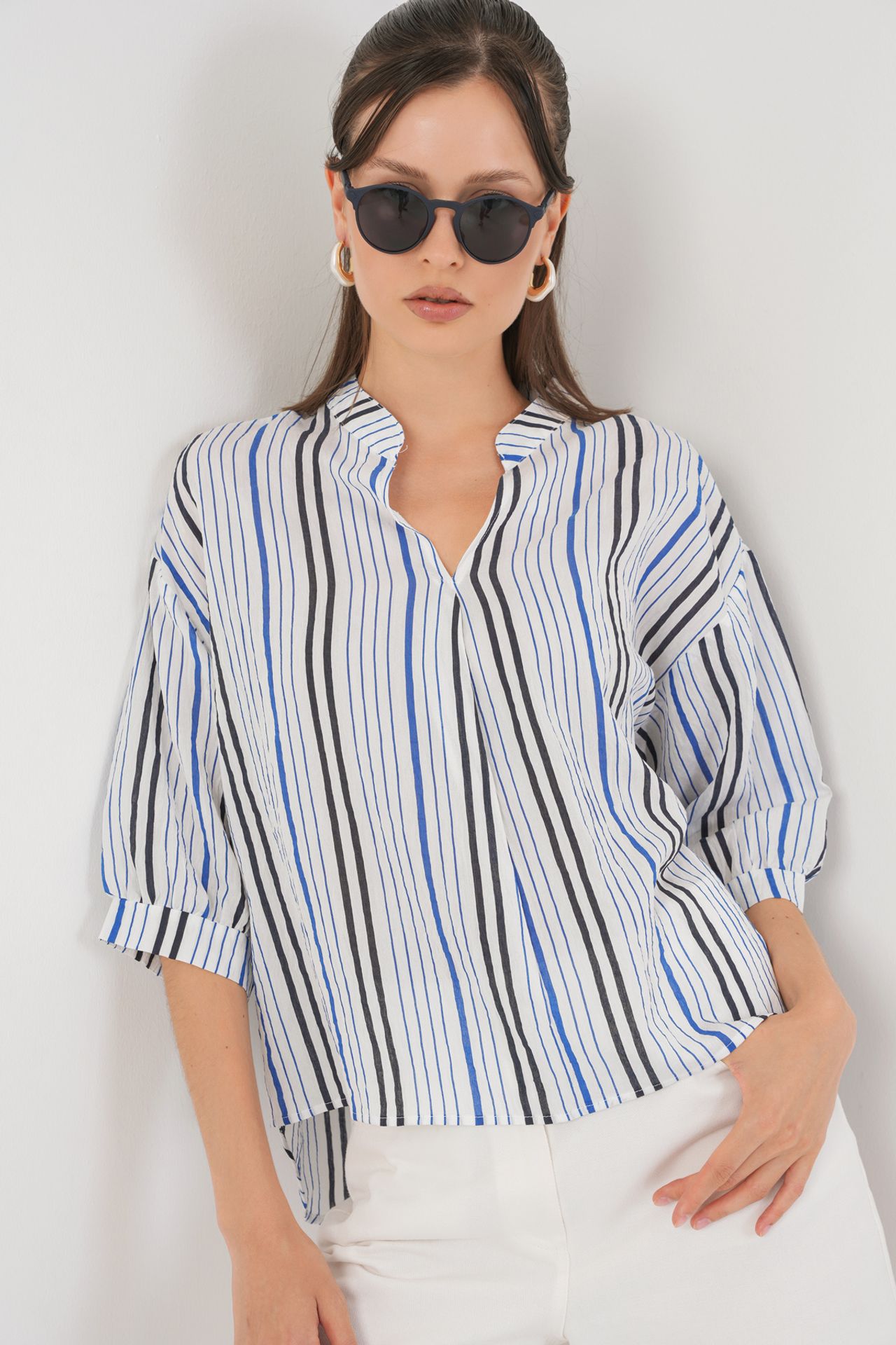 BDART Striped V-Neck Blouse 4