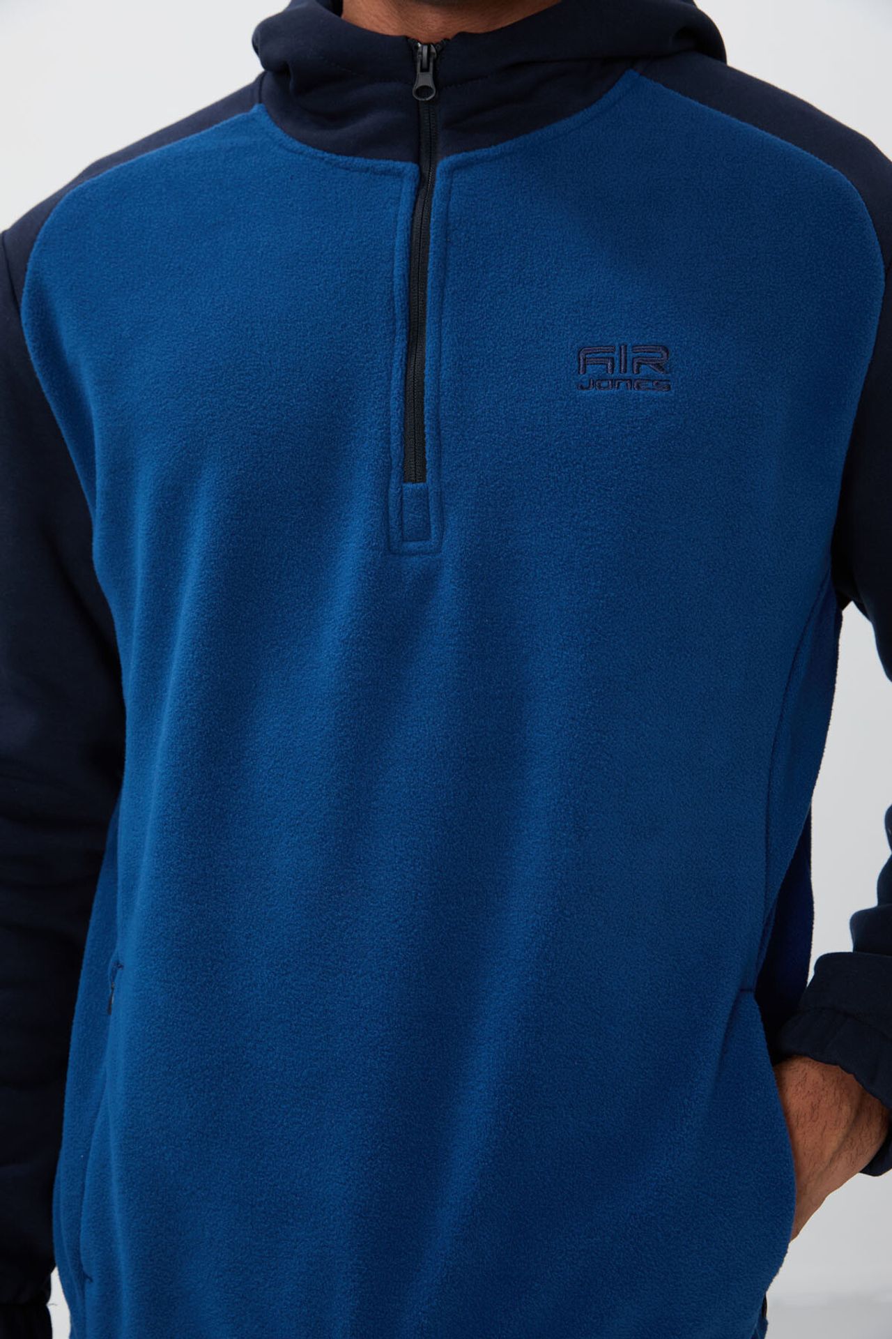 TOMMY Men's Color-Blocked Half-Zip Plush Sweatshirt 2