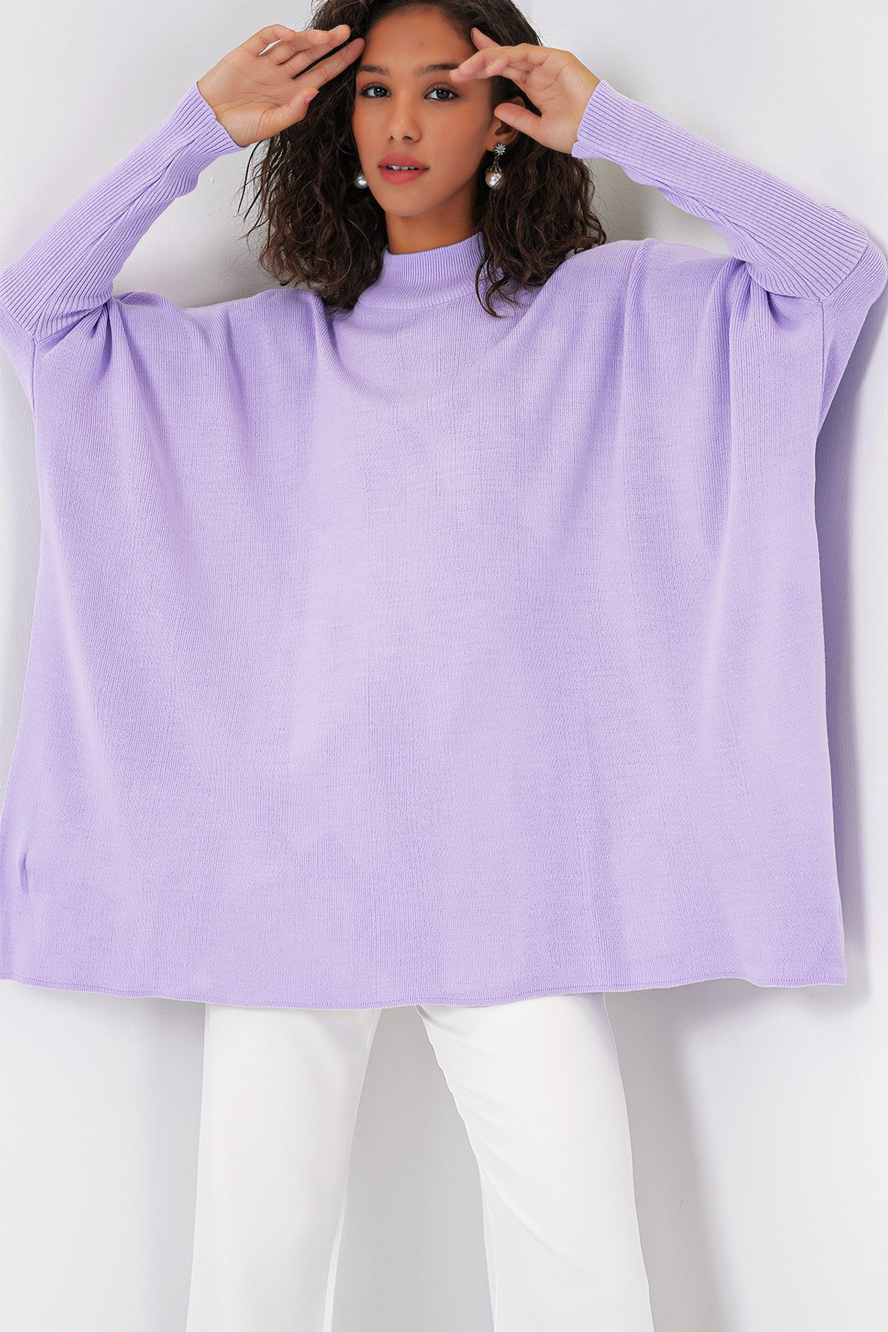 BDART Oversized Acrylic Crew Neck Jumper 1