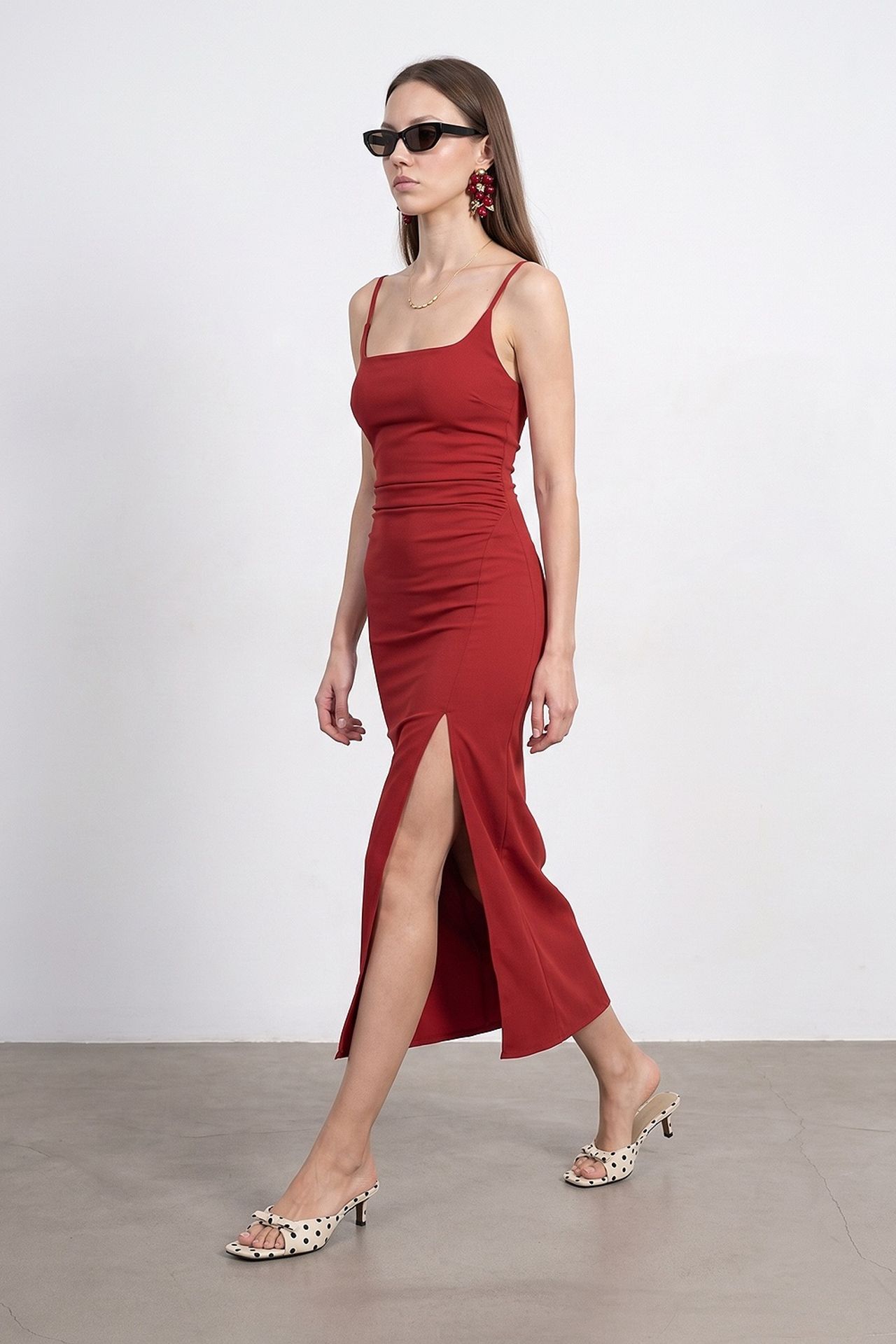 DILVIN Kadın Kolsuz Bodycon Midi Elbise 1