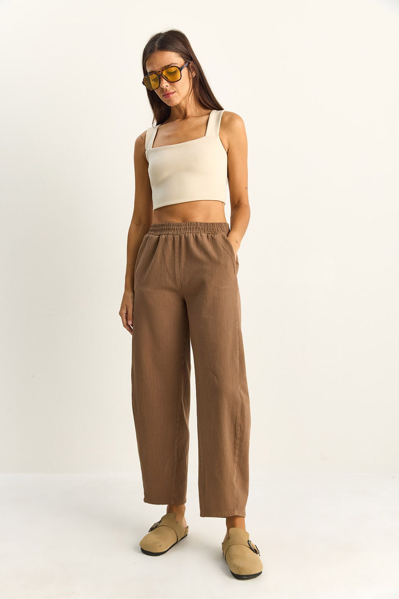 LUCCI Elastic Waist Straight Leg Pants with Pockets 3