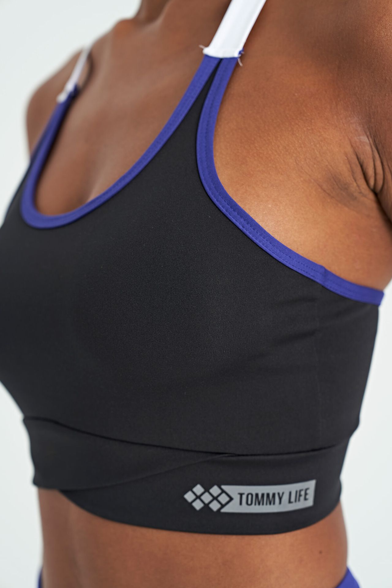 TOMMY Fitted Sleeveless Crop Sports Top 6