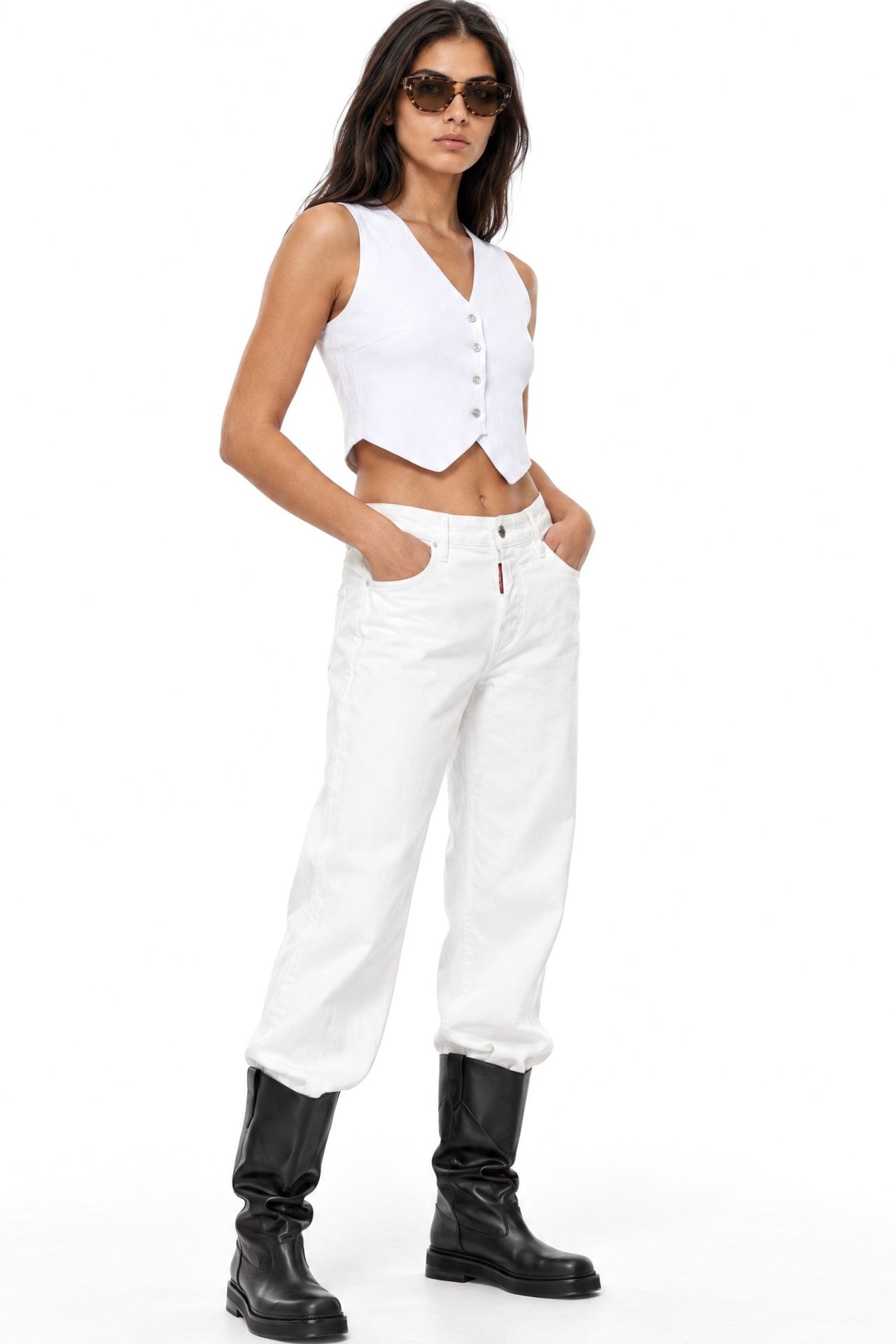 Mixray V-Neck Buttoned Crop Vest 3