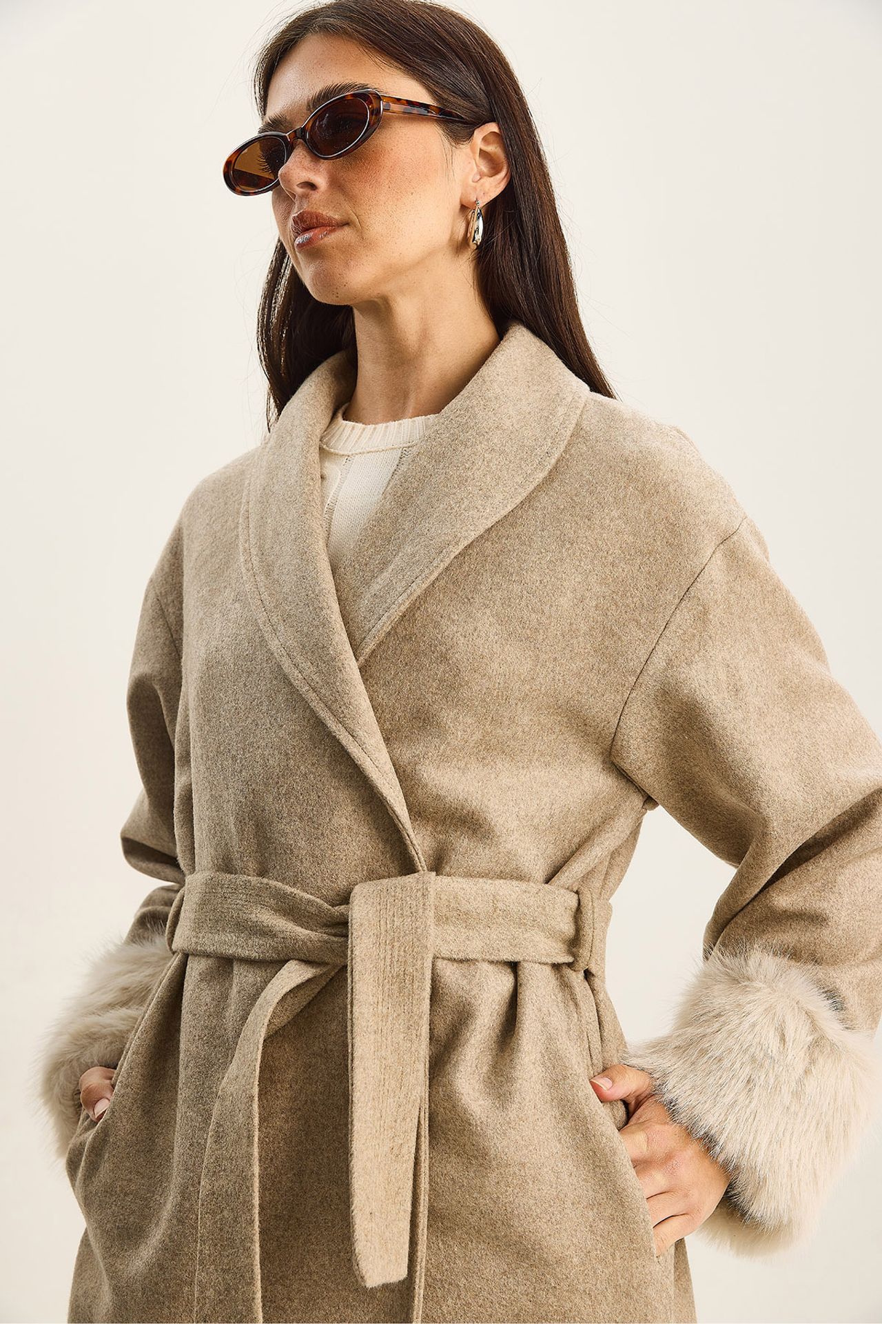 Oversized Shawl Collar Felt Jacket with Faux Fur Cuffs 4