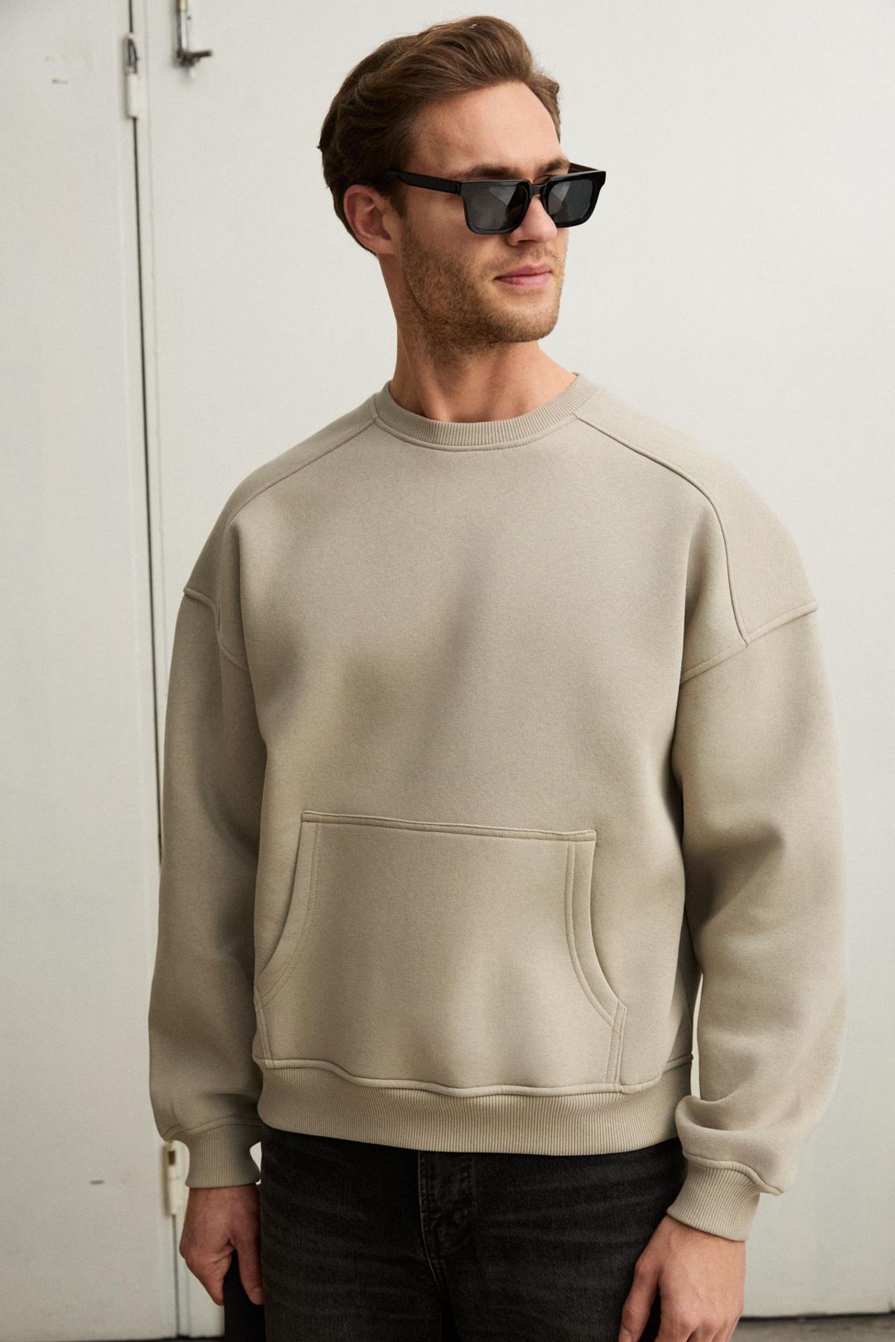 GRIMELANGE Crew Neck Pocket Sweatshirt 5