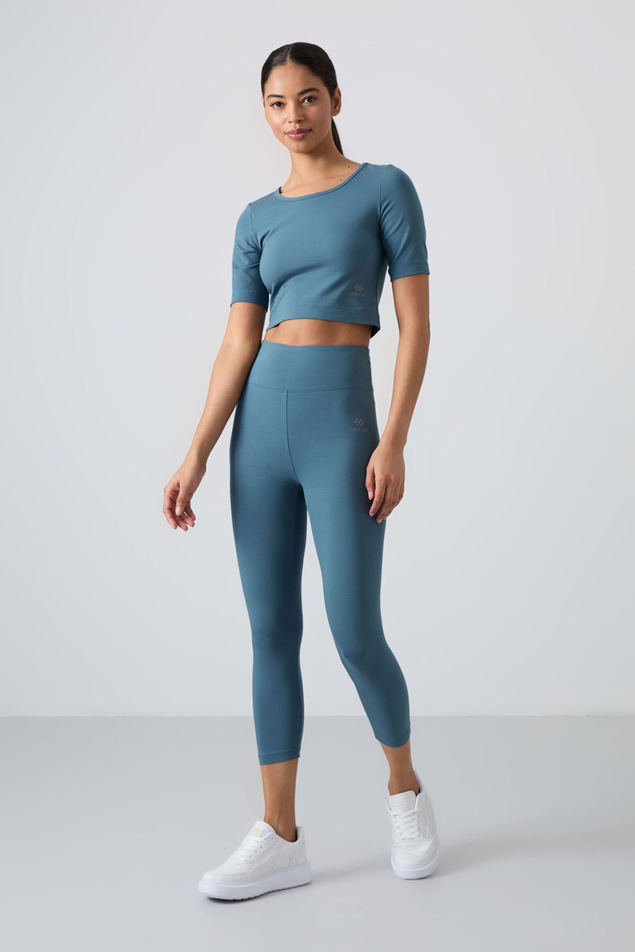 TOMMY Cotton Elastane Capri T-Shirt and Leggings Set 3