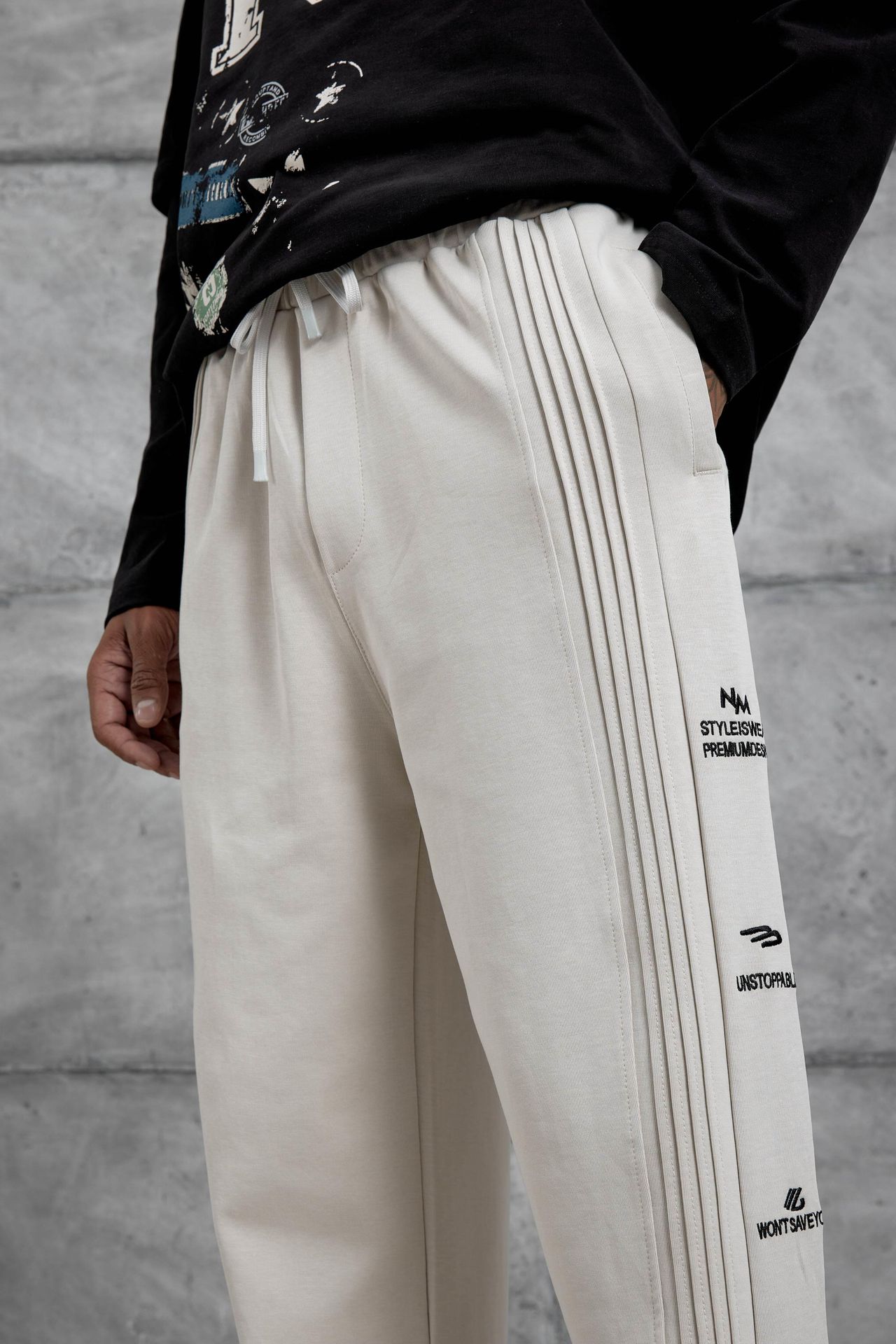NOMARC Bol Çizgili Geniş Paça Eşofman Altı 2